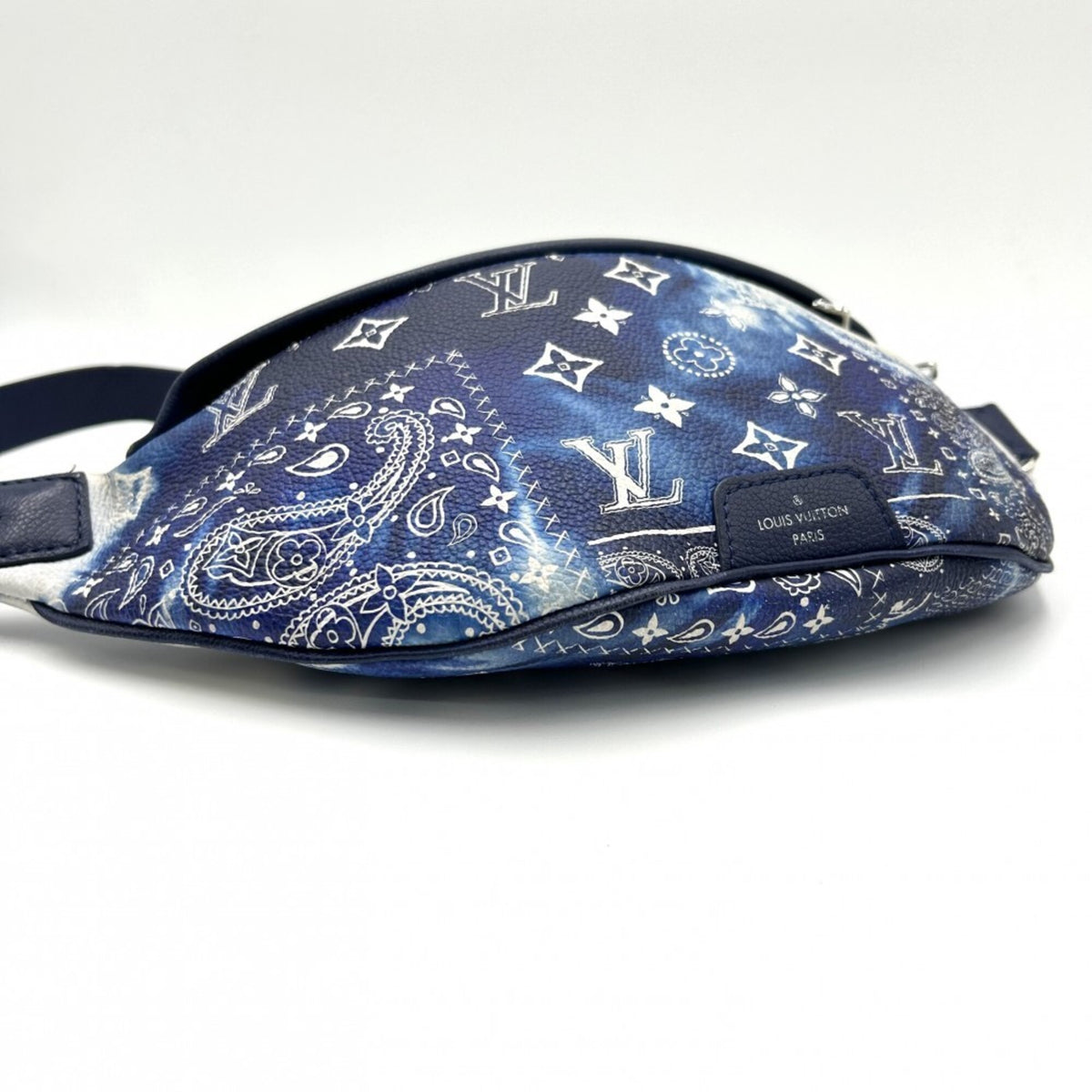 Louis Vuitton Blue Monogram Fanny Pack Sling Bag (Pre-Owned)