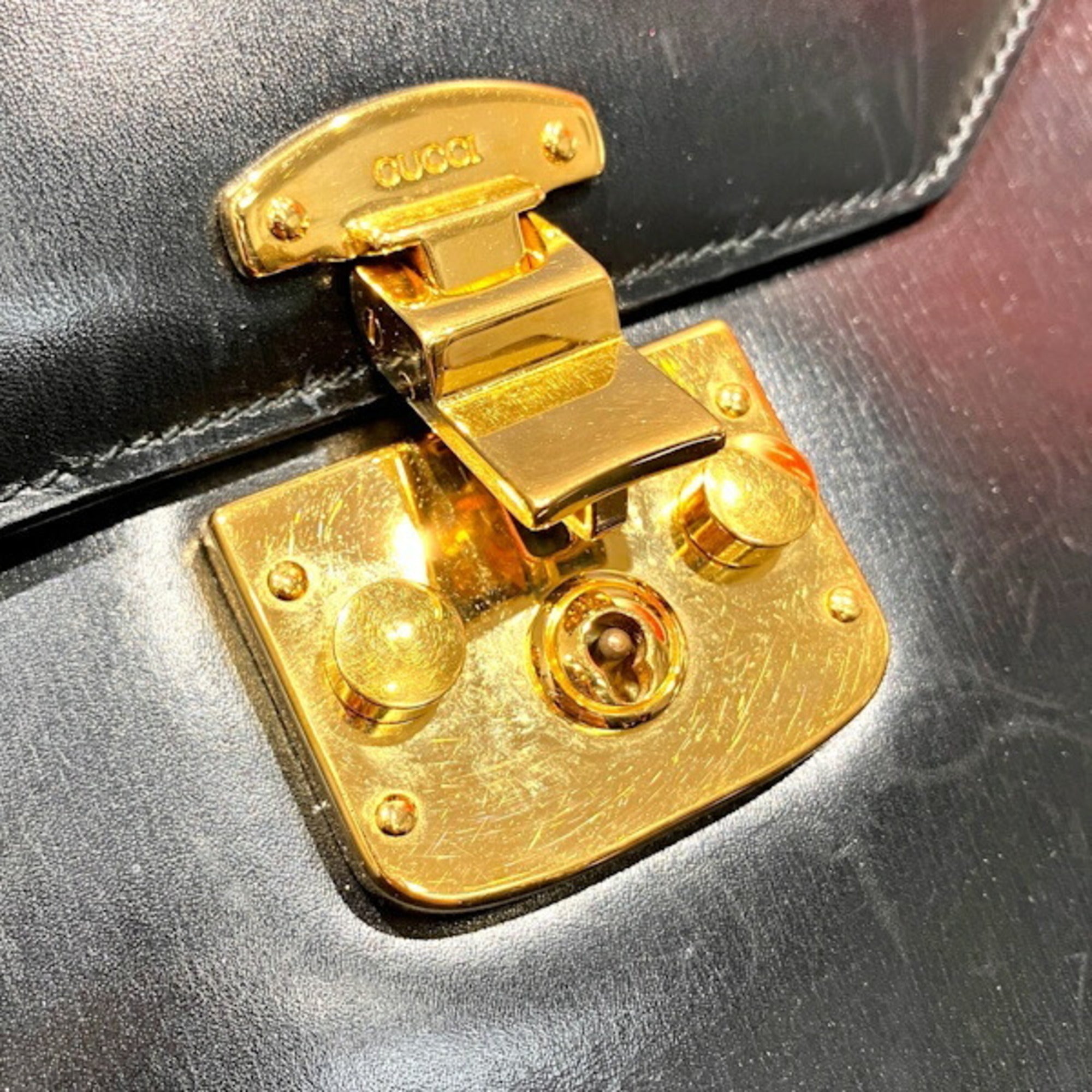 Gucci Black Leather Handbag (Pre-Owned)