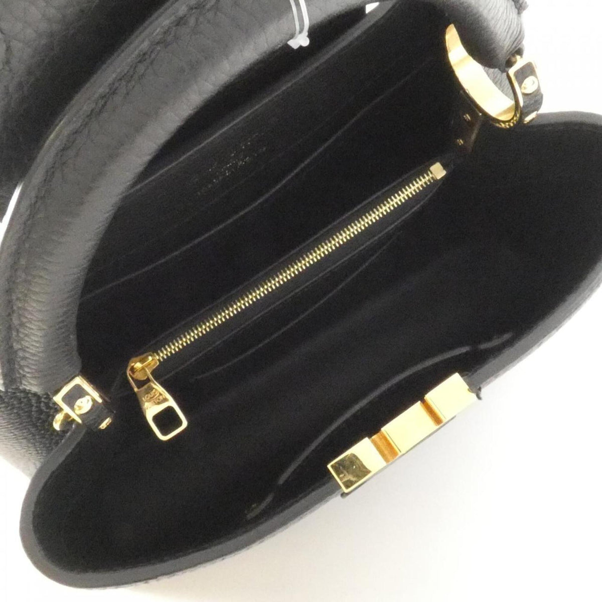Louis Vuitton Black Leather Handbag (Pre-Owned)