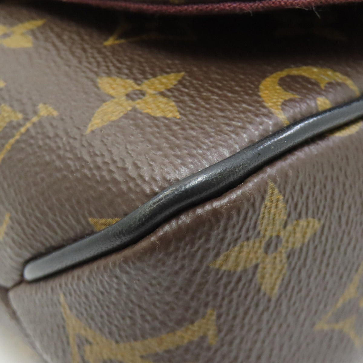 Louis Vuitton Monogram Monogram Shoulder Bag (Pre-Owned)