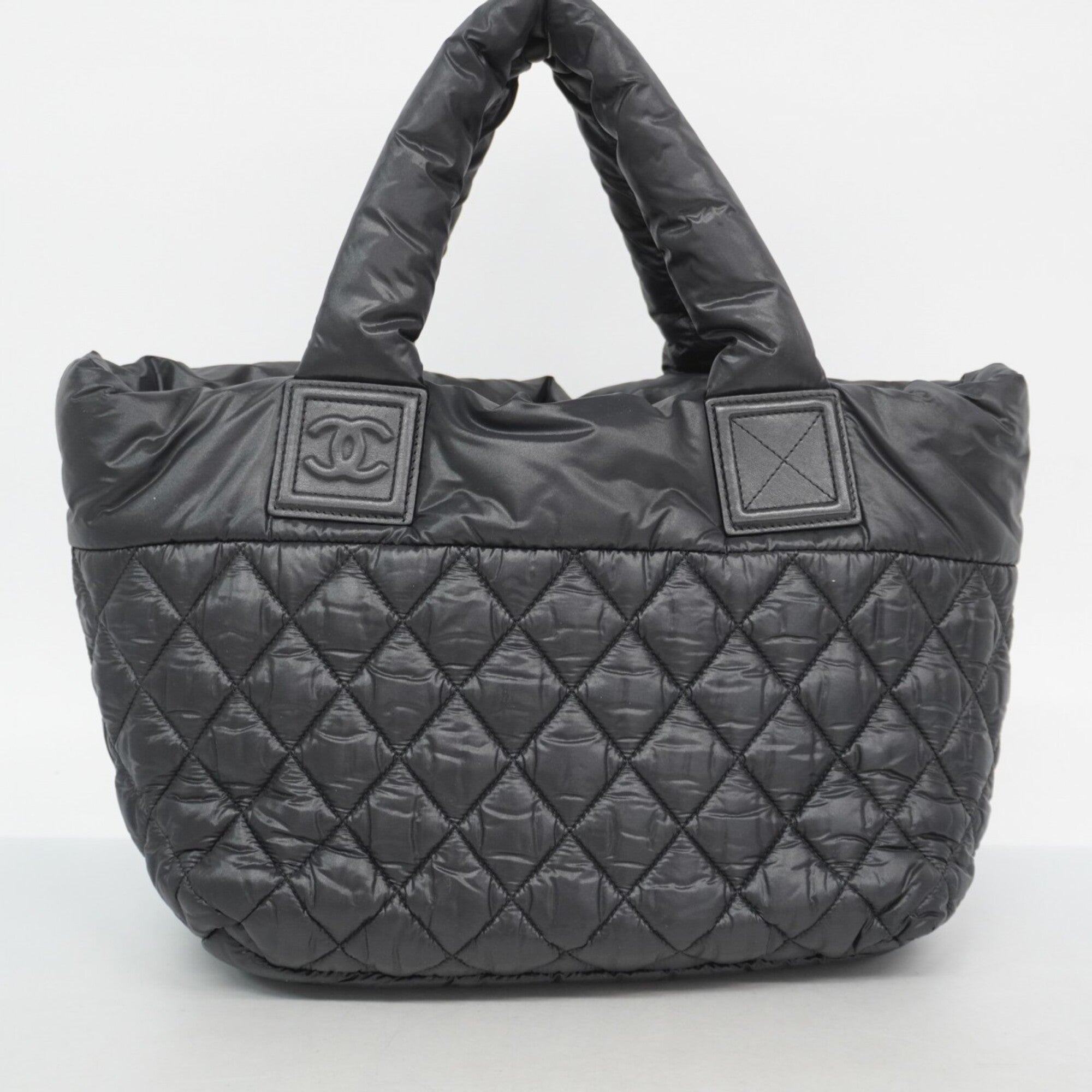 Chanel Black Nylon Tote Bag (Pre-Owned)