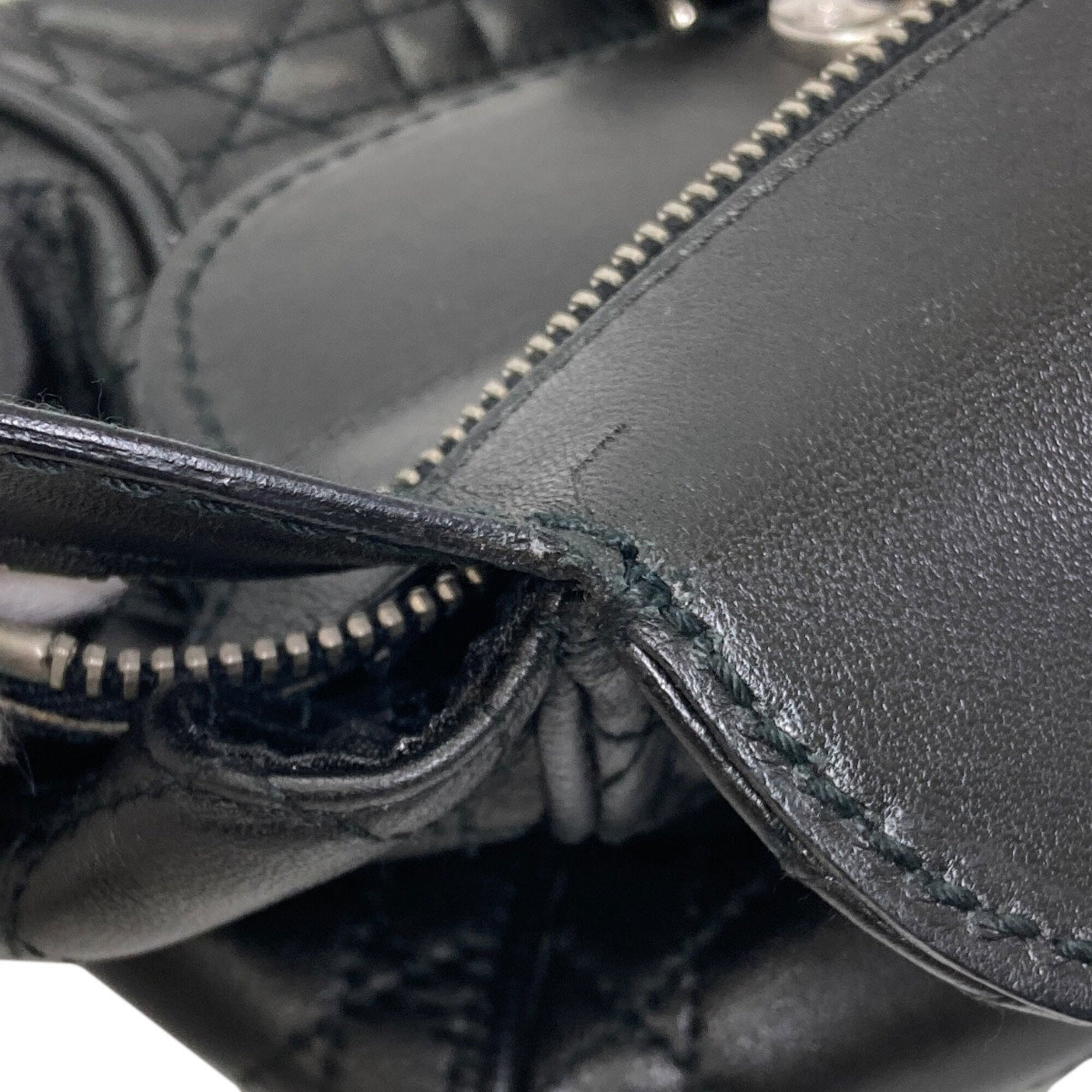 Christian Dior Black Leather Handbag (Pre-Owned)