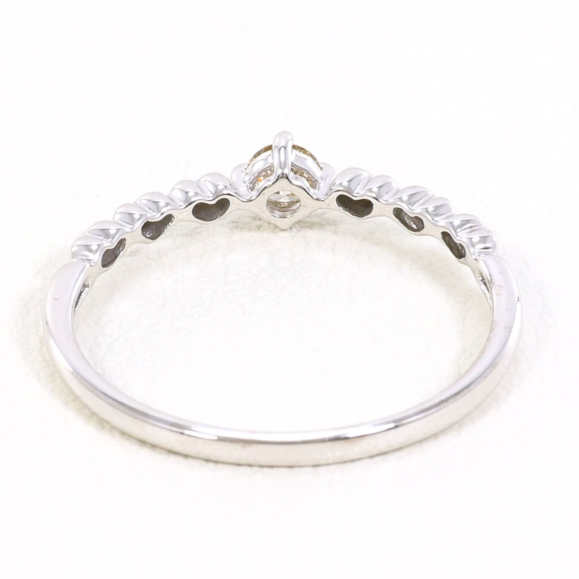 Unbranded White Gold White Gold (10K) Band Ring (Pre-Owned)