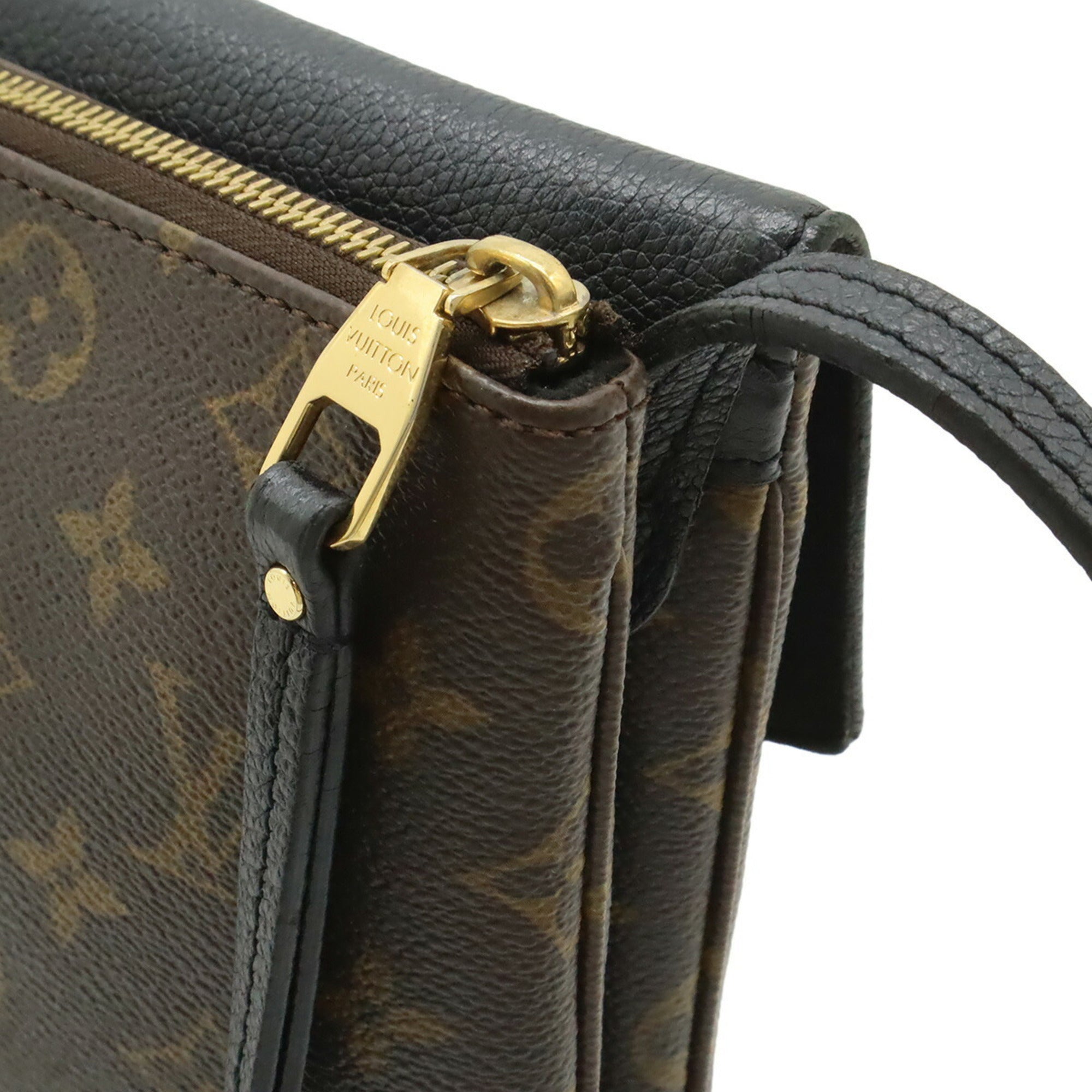 Louis Vuitton Monogram Black Noir Monogram Leather Pochette Shoulder Bag (Pre-Owned)