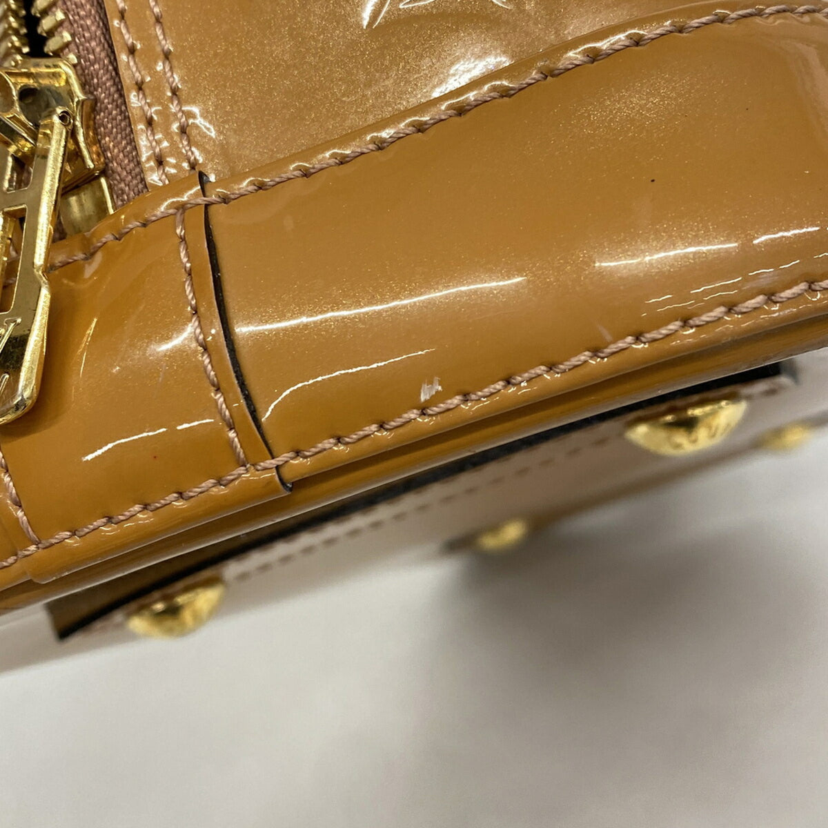 Louis Vuitton Rose Velours Handbag (Pre-Owned)