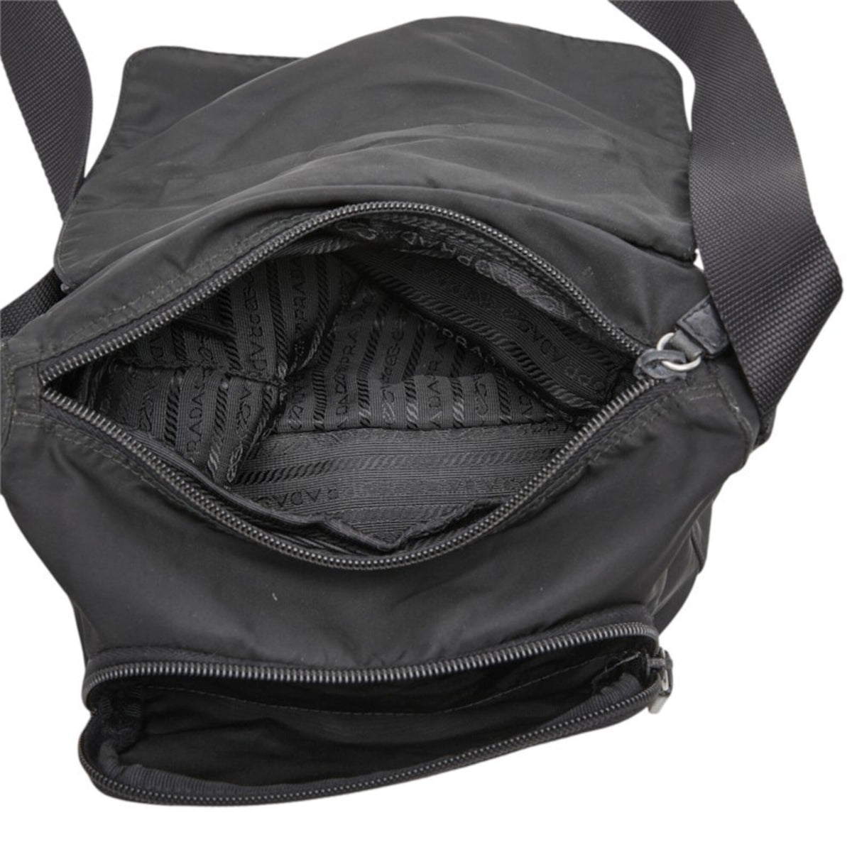 Prada Black Nylon Shoulder Bag (Pre-Owned)