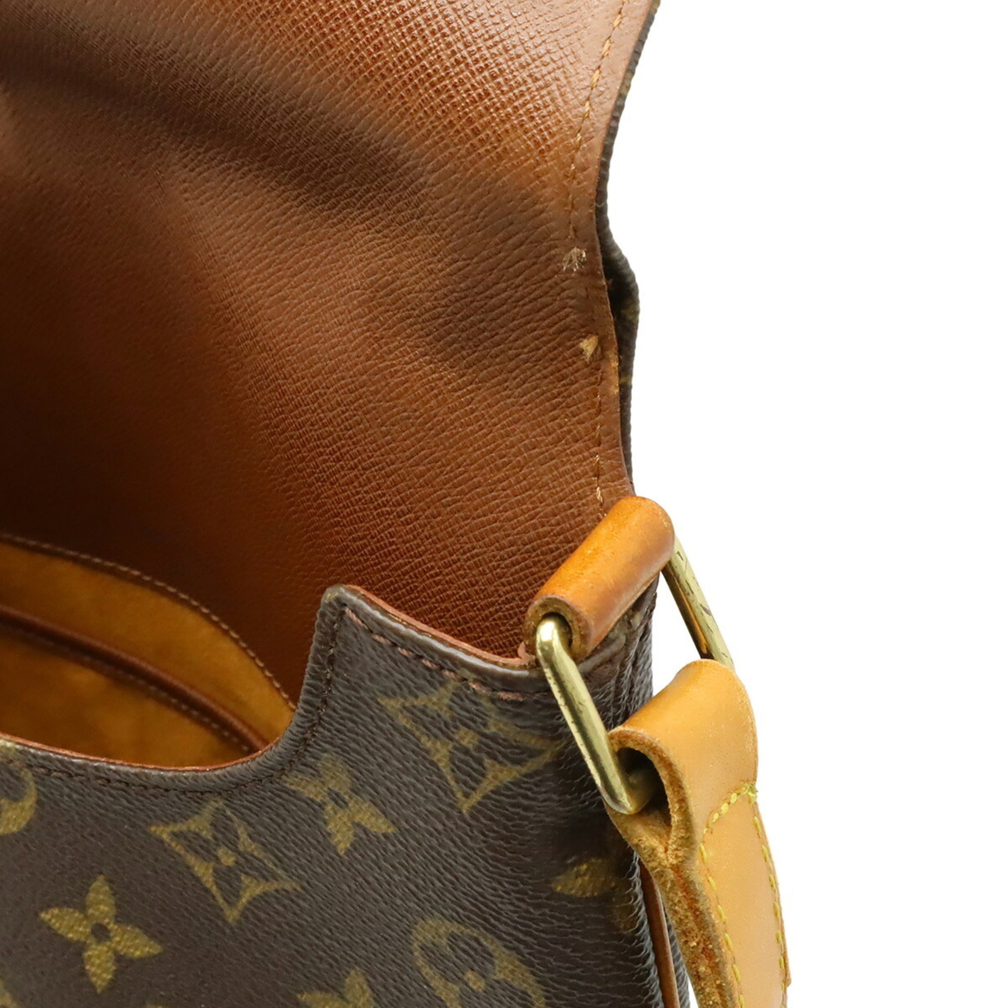 Louis Vuitton Brown Monogram Monogram Shoulder Bag (Pre-Owned)