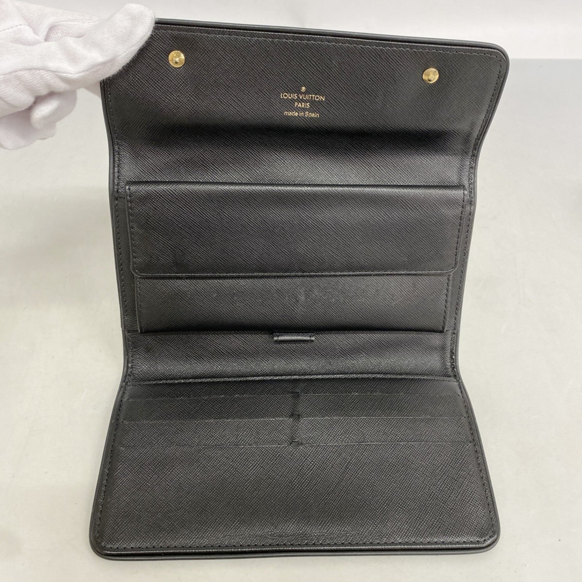 Louis Vuitton Noir Long Wallet (Tri-Fold) (Pre-Owned)