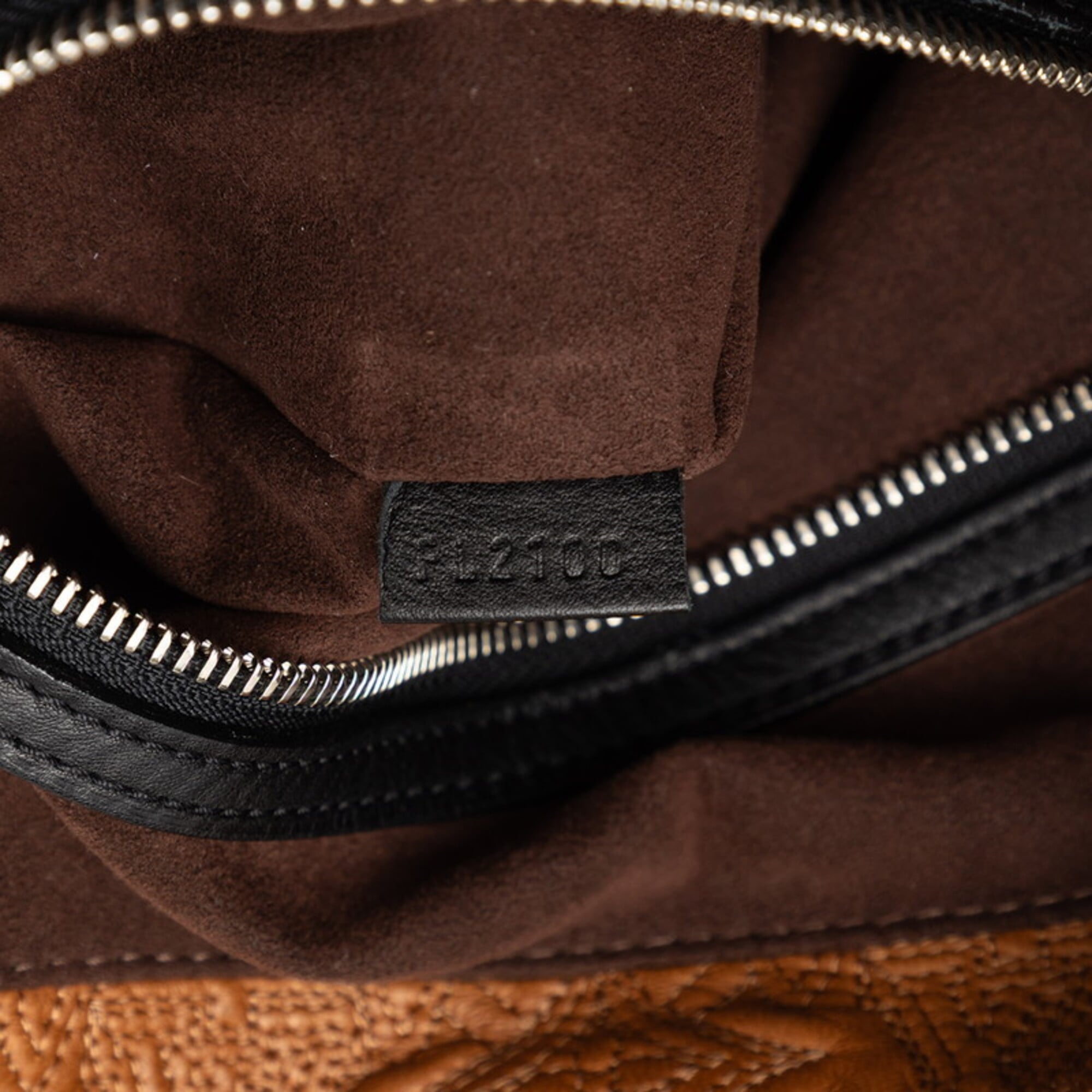 Louis Vuitton Brown Leather Shoulder Bag (Pre-Owned)