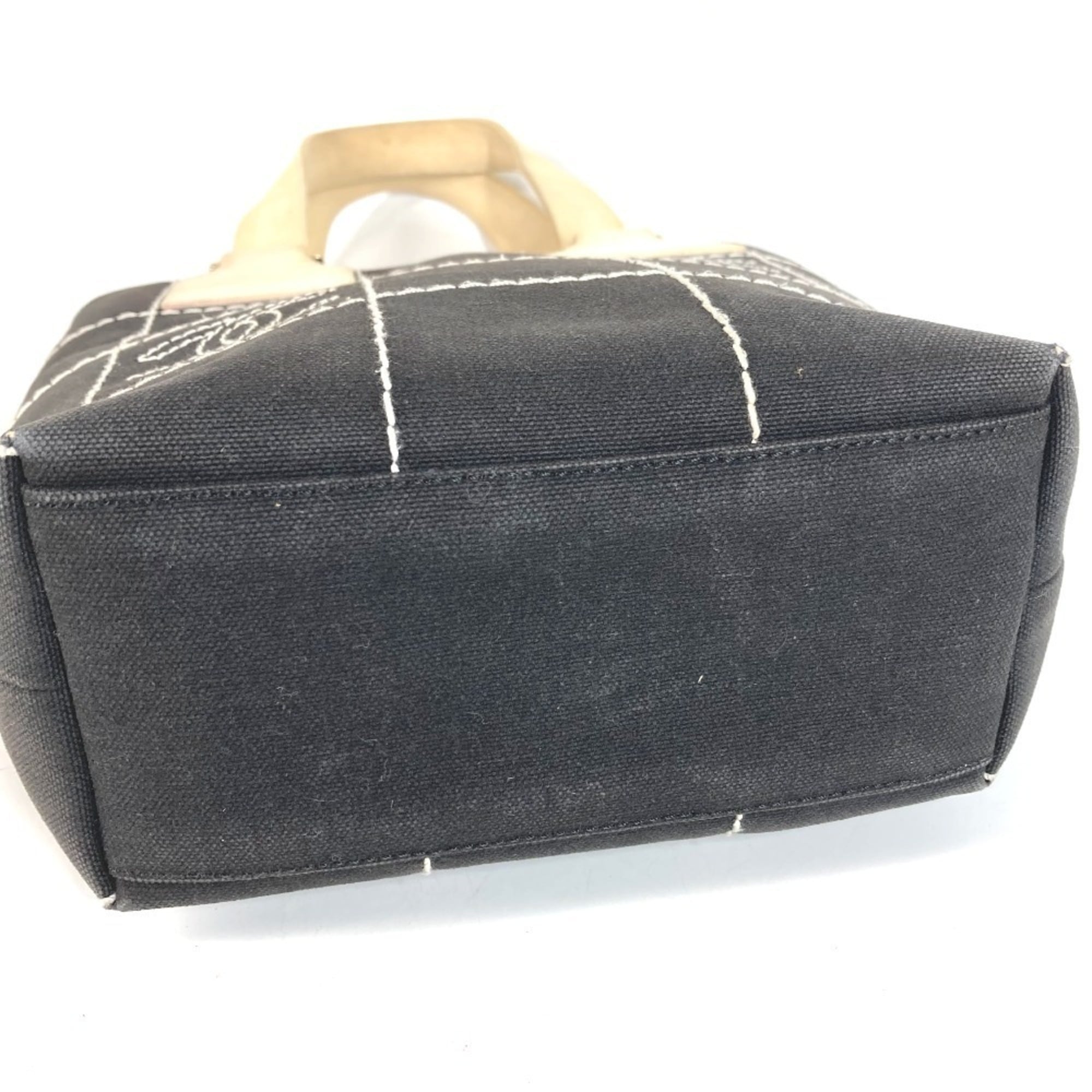 Chanel Black White Cotton Handbag Shoulder Bag Tote Bag (Pre-Owned)