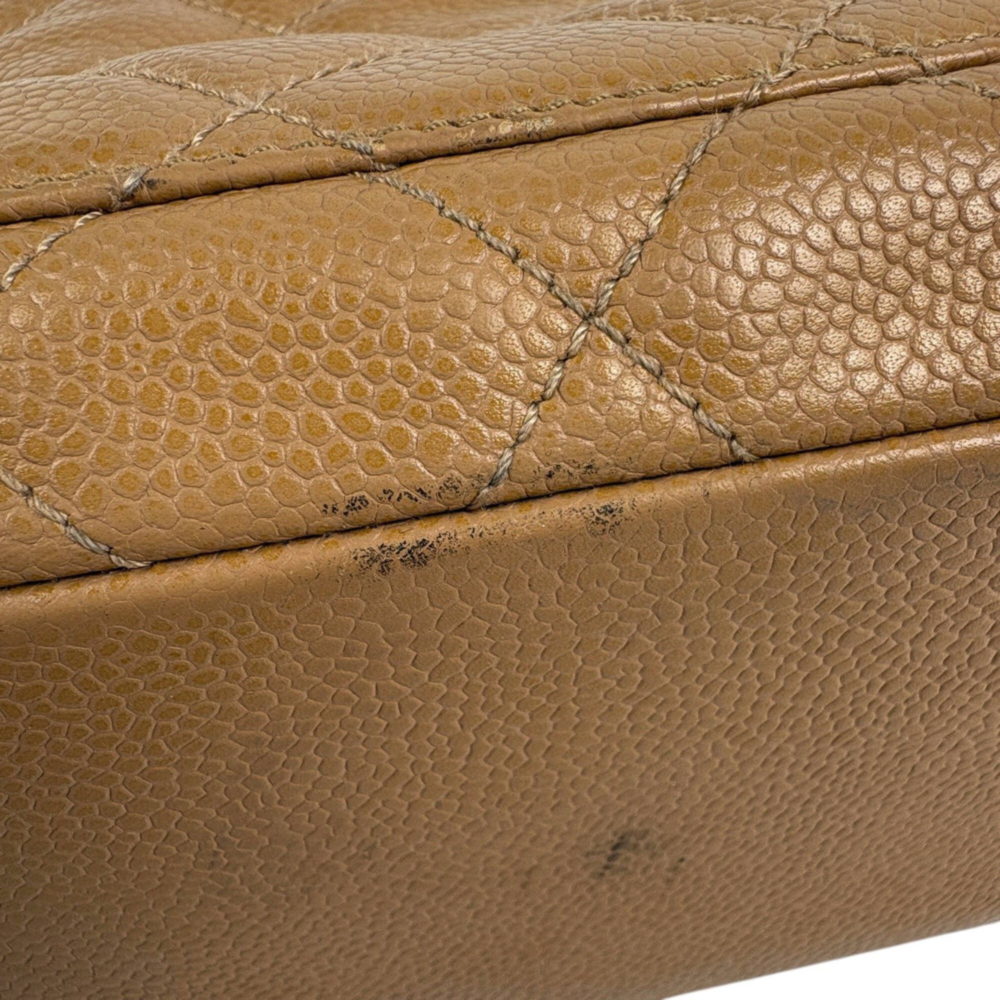 Chanel Matelasse Beige Grained Calfskin Shoulder Bag (Pre-Owned)