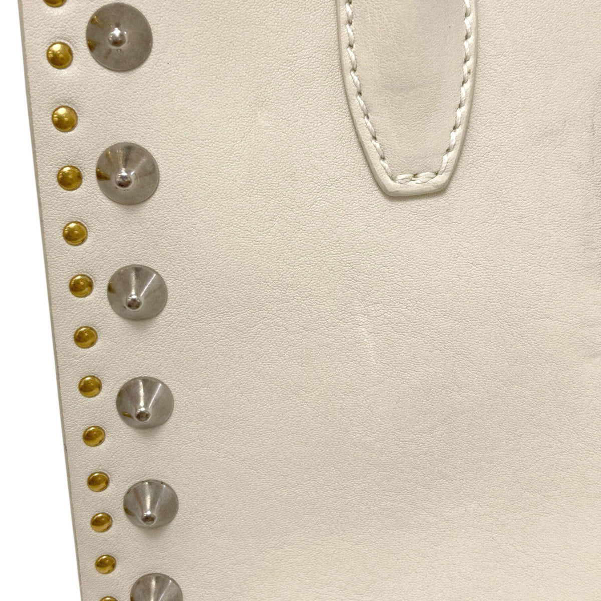 Miu Miu White Leather Handbag (Pre-Owned)