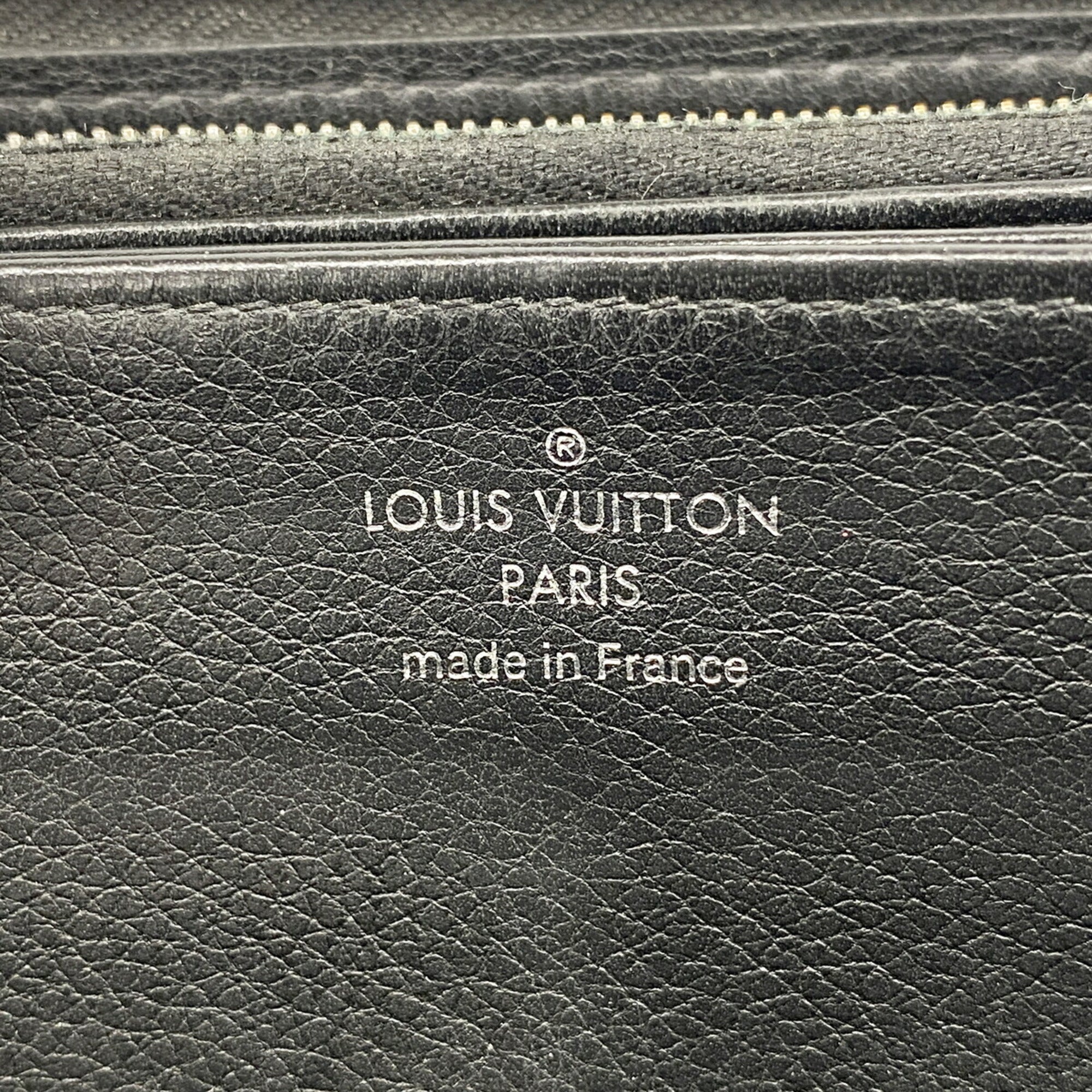 Louis Vuitton Noir Long Wallet (Bi-Fold) (Pre-Owned)