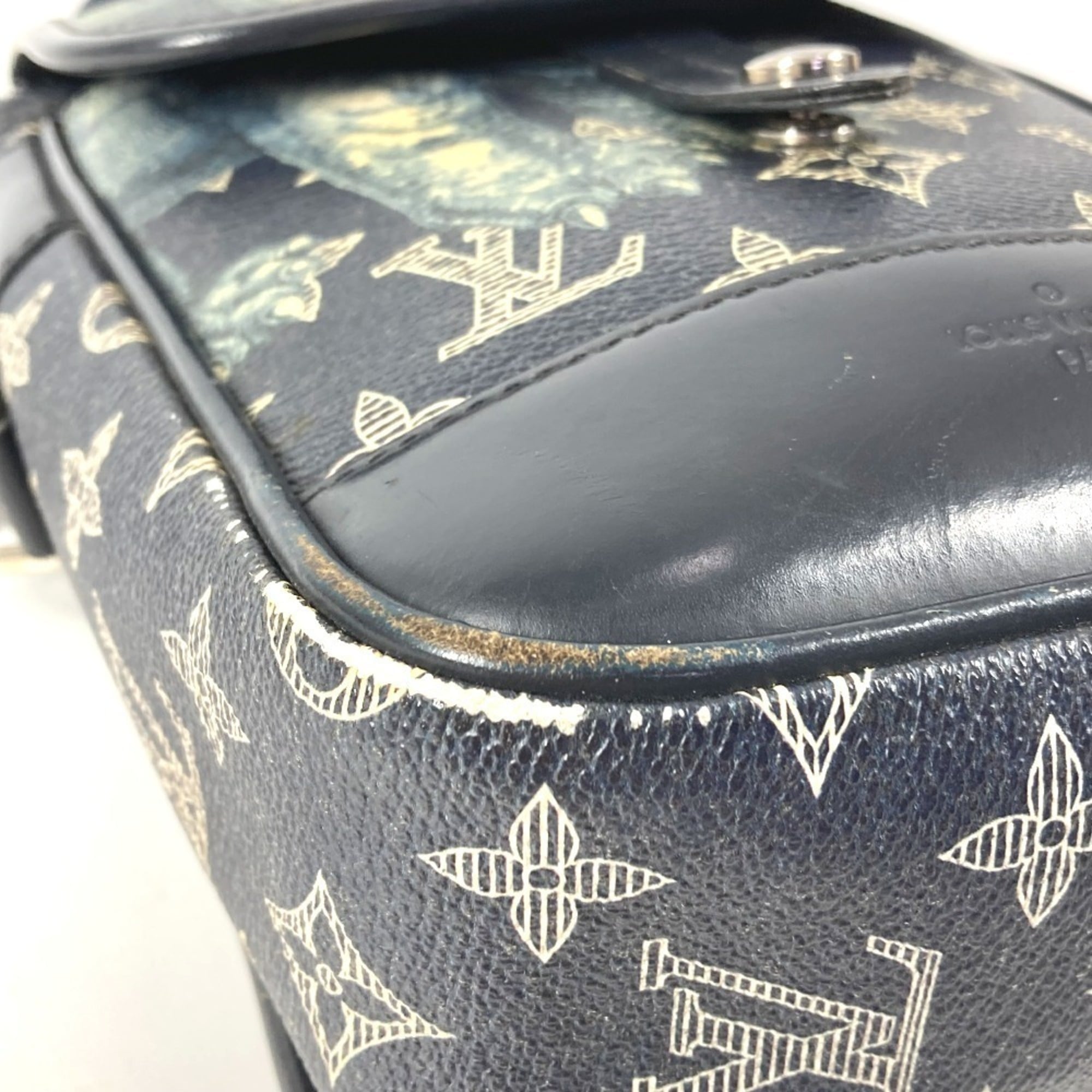 Louis Vuitton Monogram Savane Navy Pochette Shoulder Bag (Pre-Owned)