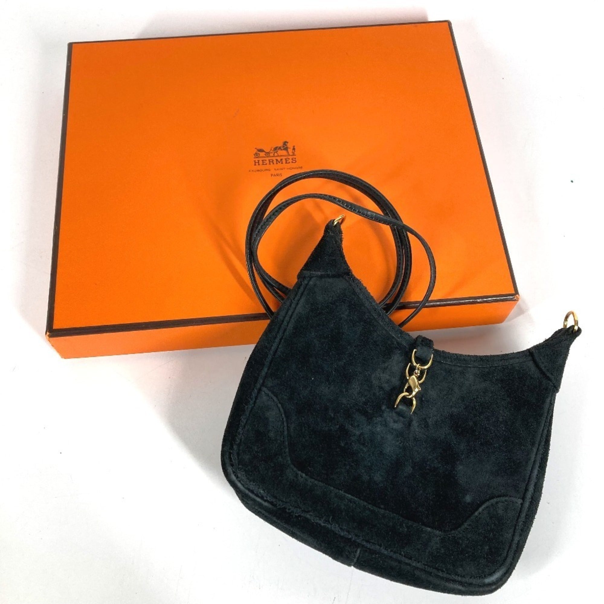 Hermes Trim Black Pochette Shoulder Bag (Pre-Owned)