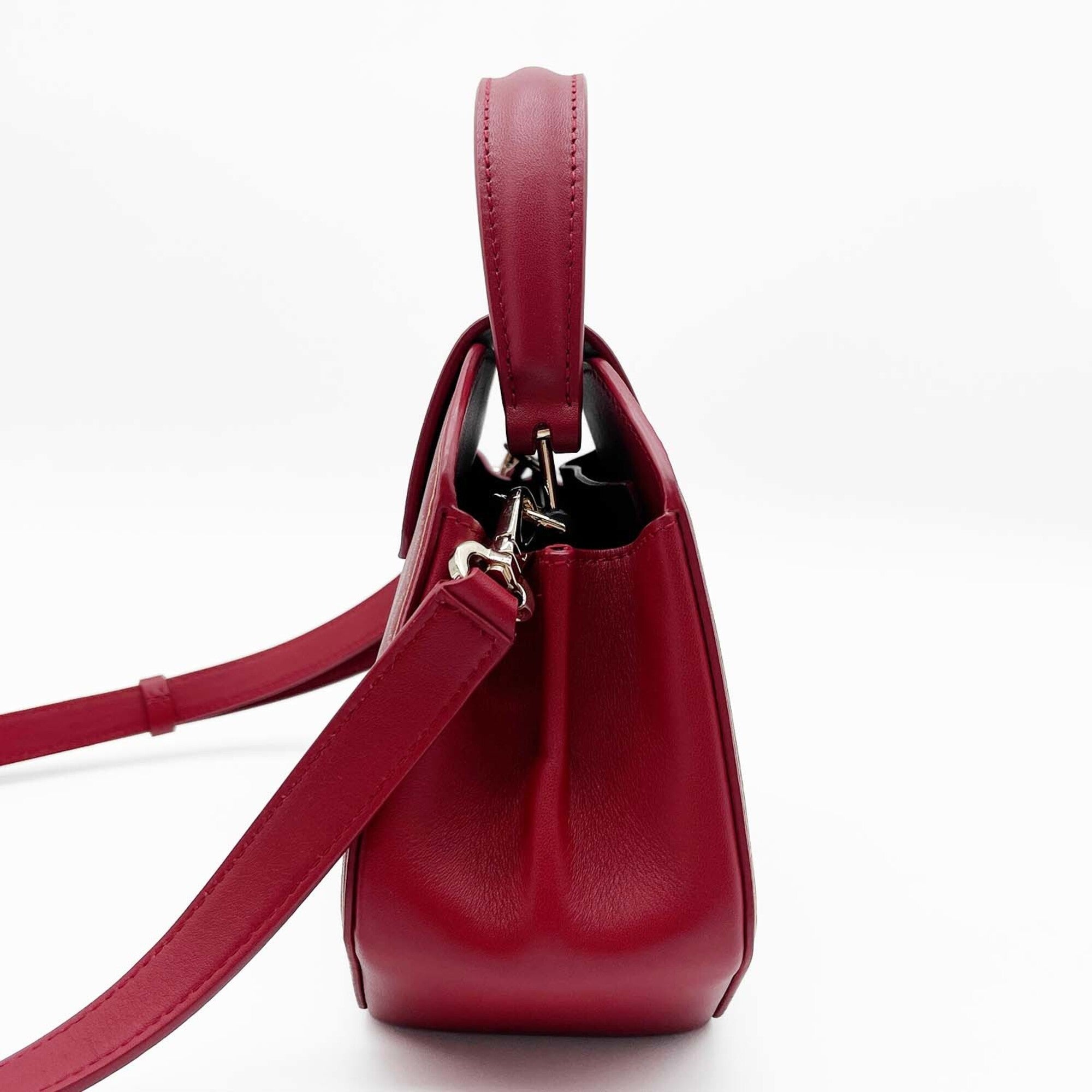 Cartier Gold Red Color Leather Handbag Shoulder Bag (Pre-Owned)
