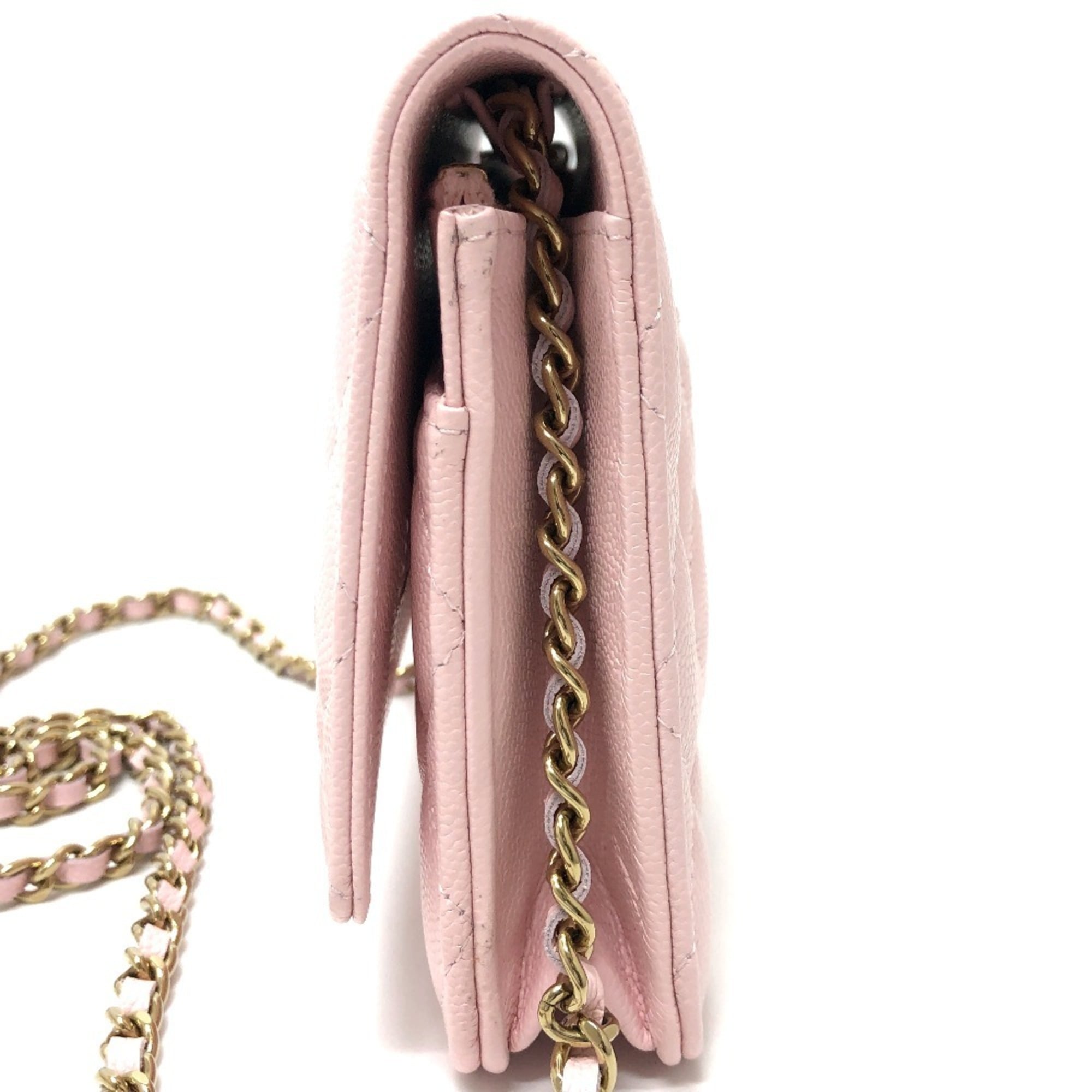 Chanel Pink Caviar Leather Shoulder Bag (Pre-Owned)