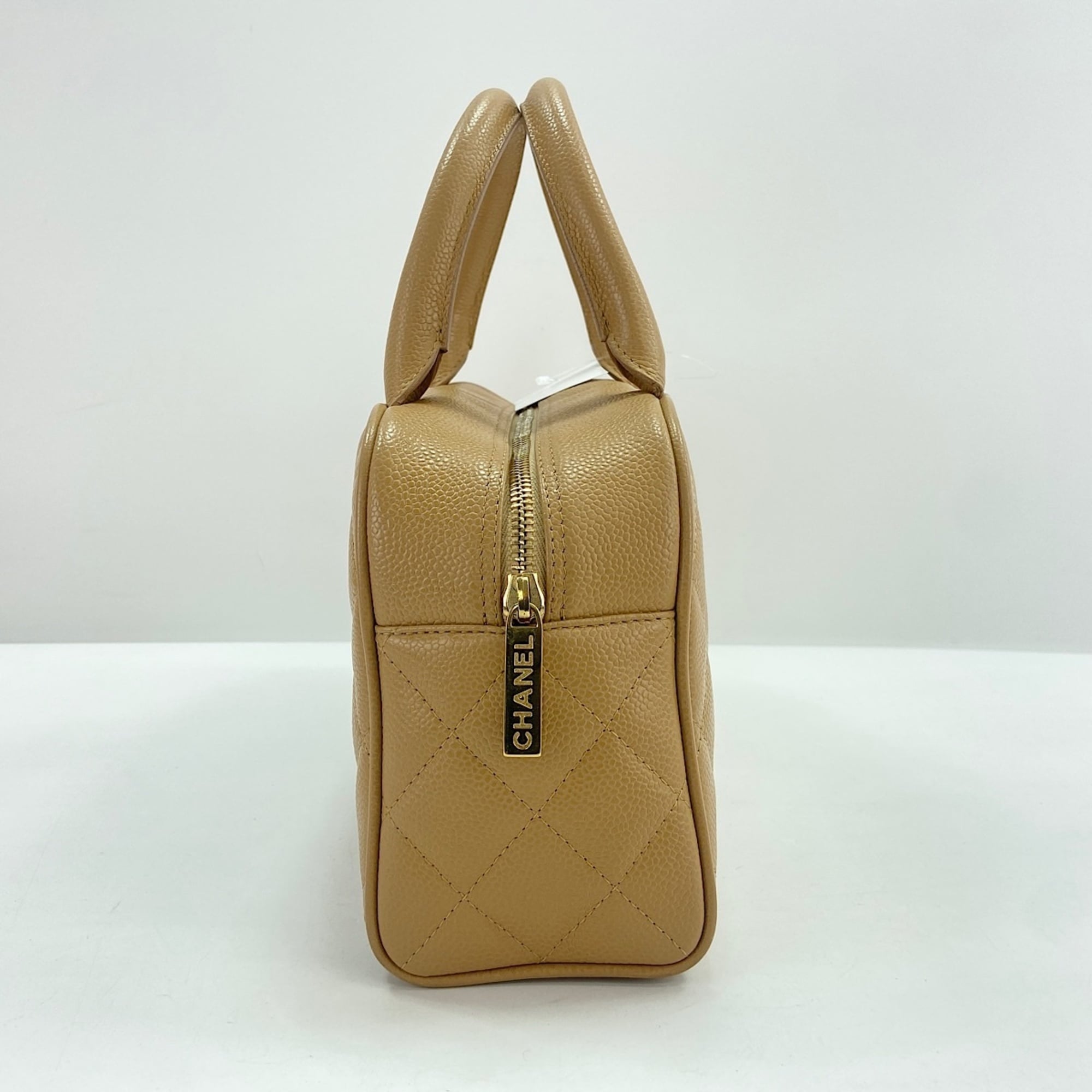 Chanel Beige Handbag (Pre-Owned)