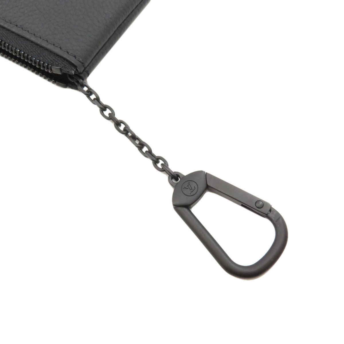 Louis Vuitton Noir Leather Pochette (Pre-Owned)
