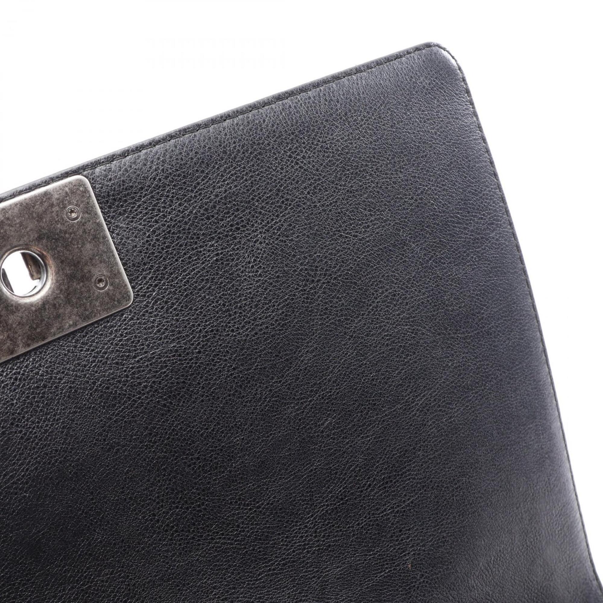 Chanel Black Grained Calfskin Handbag Shoulder Bag (Pre-Owned)
