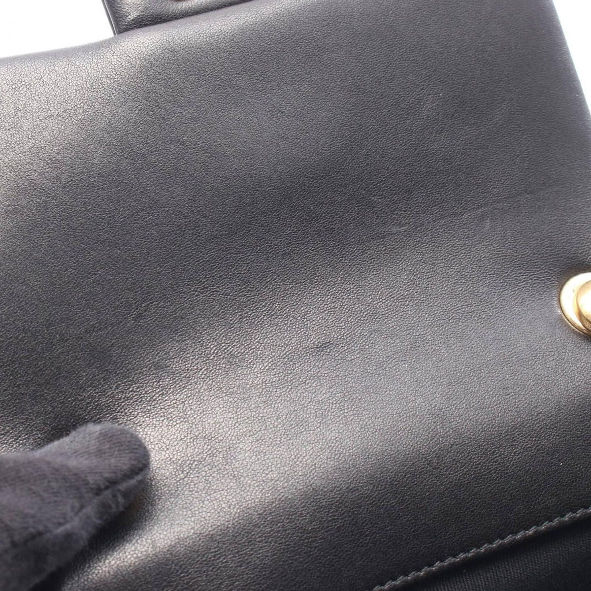 Chanel Black Leather Handbag Shoulder Bag (Pre-Owned)
