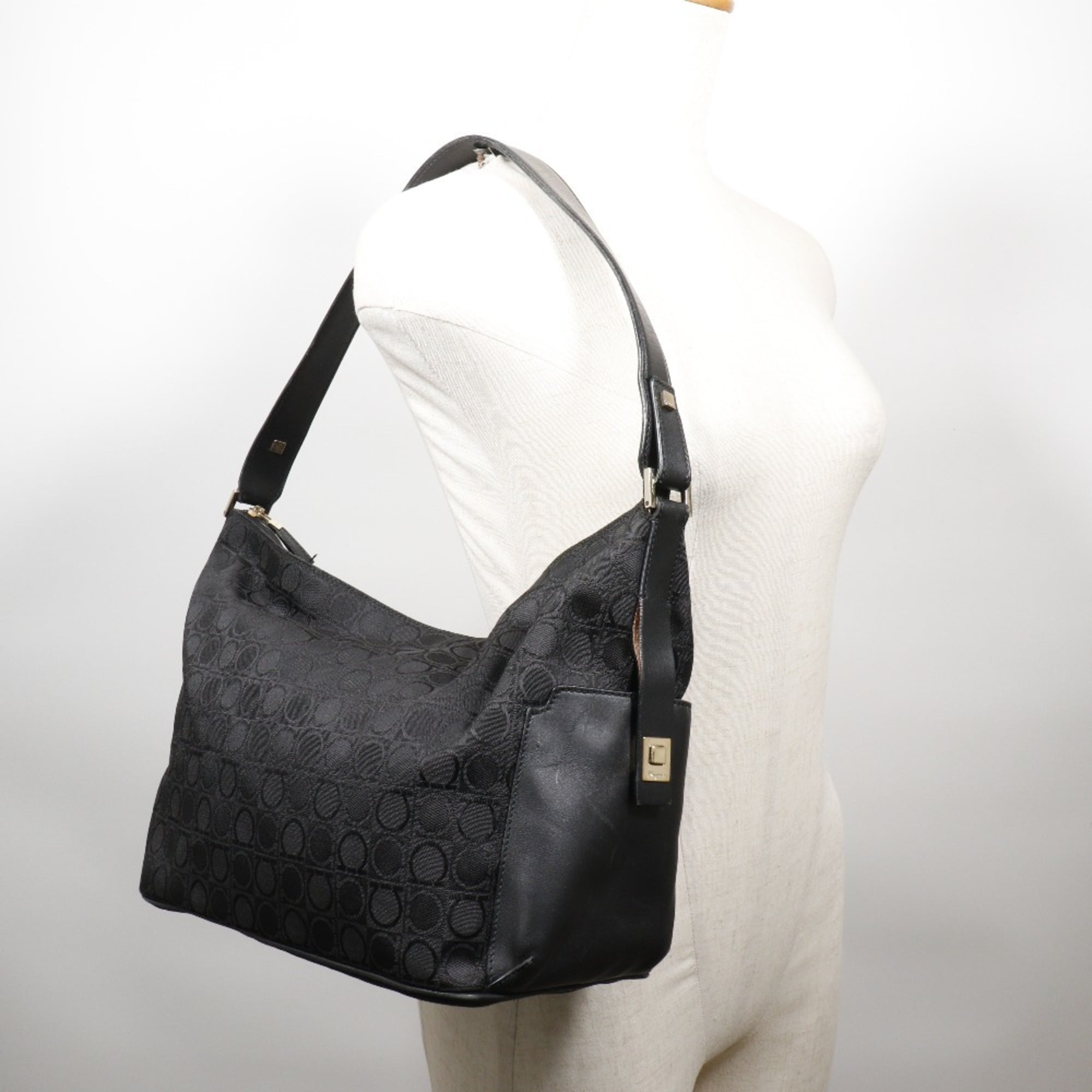 Salvatore Ferragamo Gancini Black Canvas Shoulder Bag (Pre-Owned)