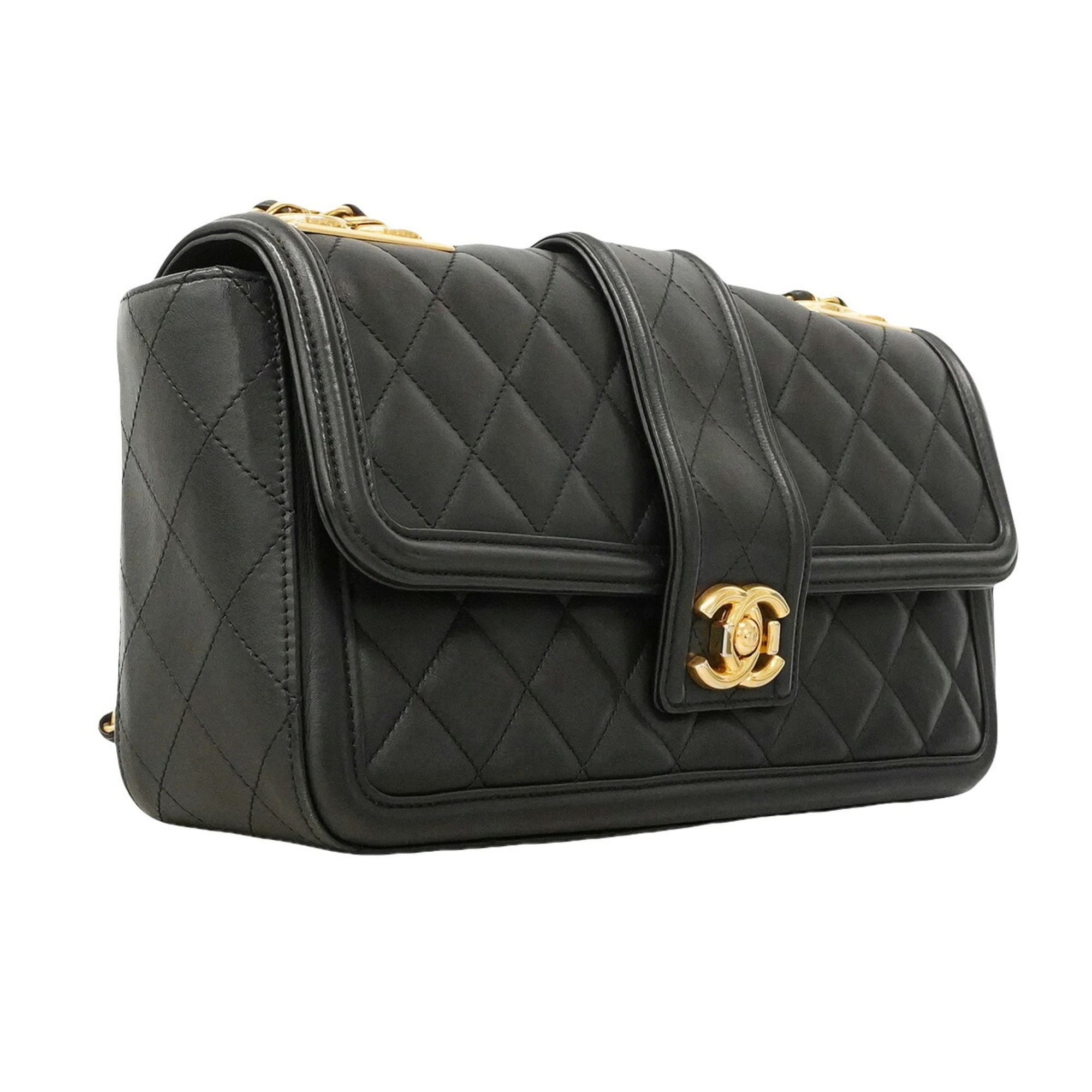 Chanel Black Leather Shoulder Bag (Pre-Owned)