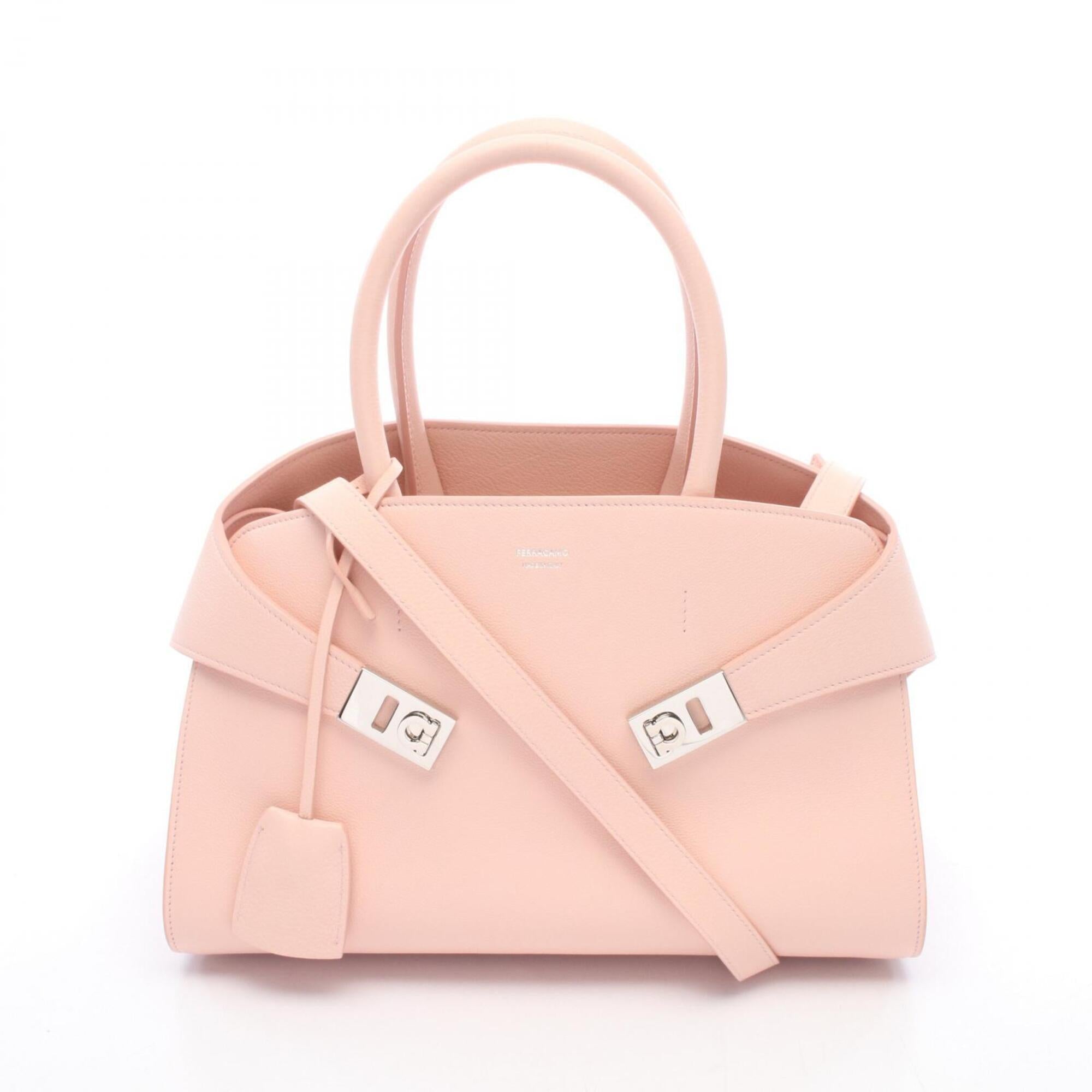 Salvatore Ferragamo Pink Leather Handbag (Pre-Owned)