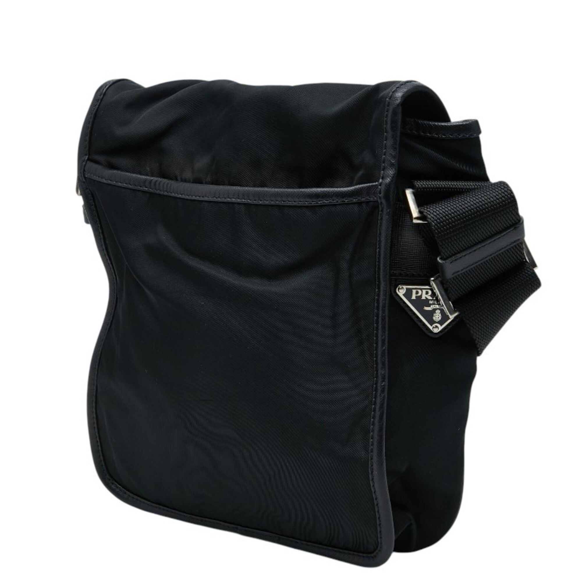 Prada Black Saffiano Shoulder Bag (Pre-Owned)