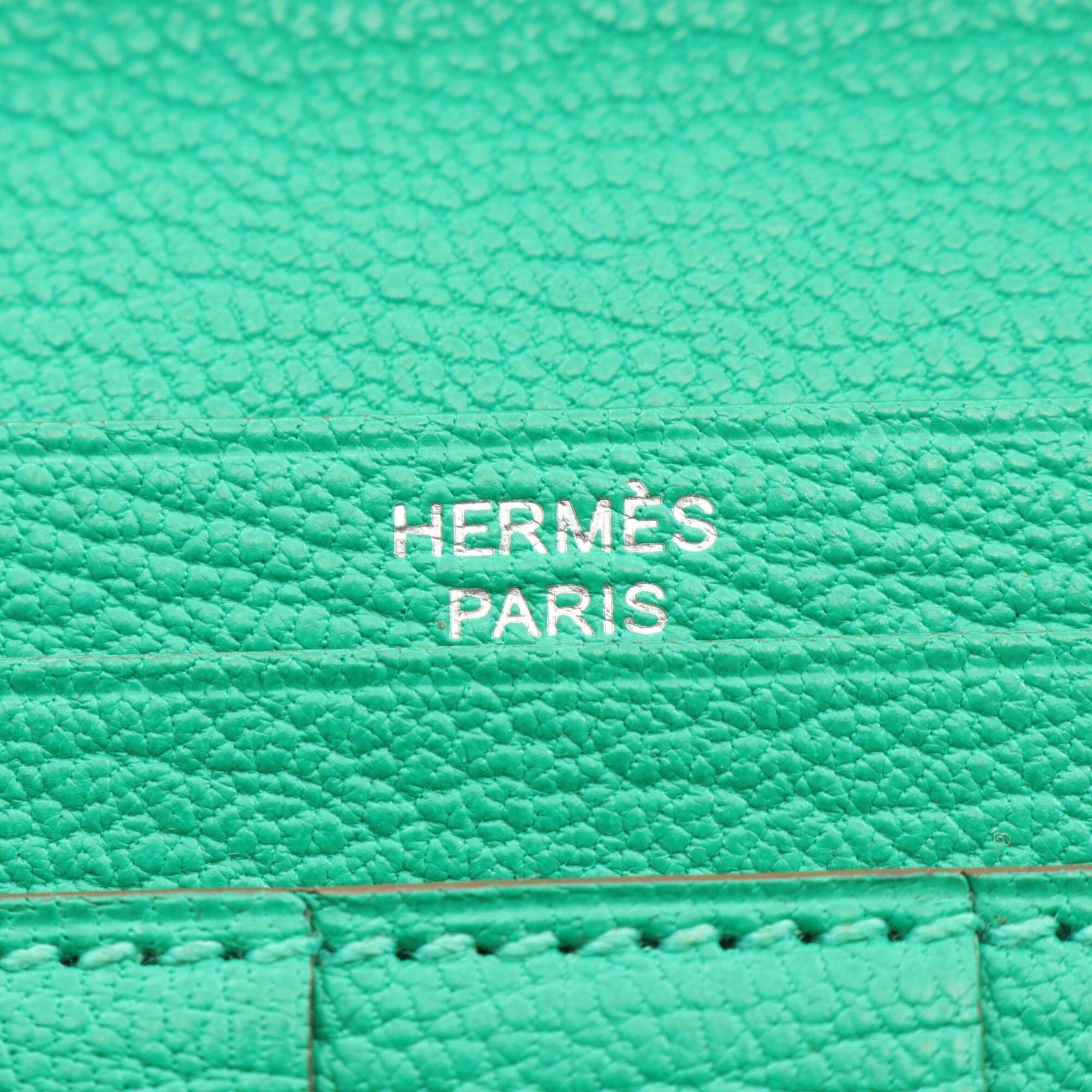 Hermes Green Mint Green Chevre Leather Leather Long Wallet (Bi-Fold) (Pre-Owned)