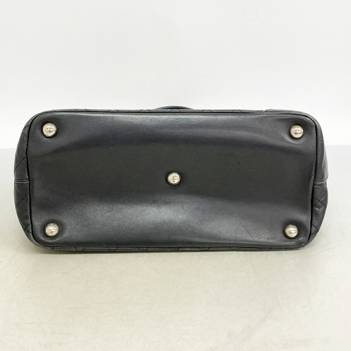 Chanel Black Leather Tote Bag (Pre-Owned)