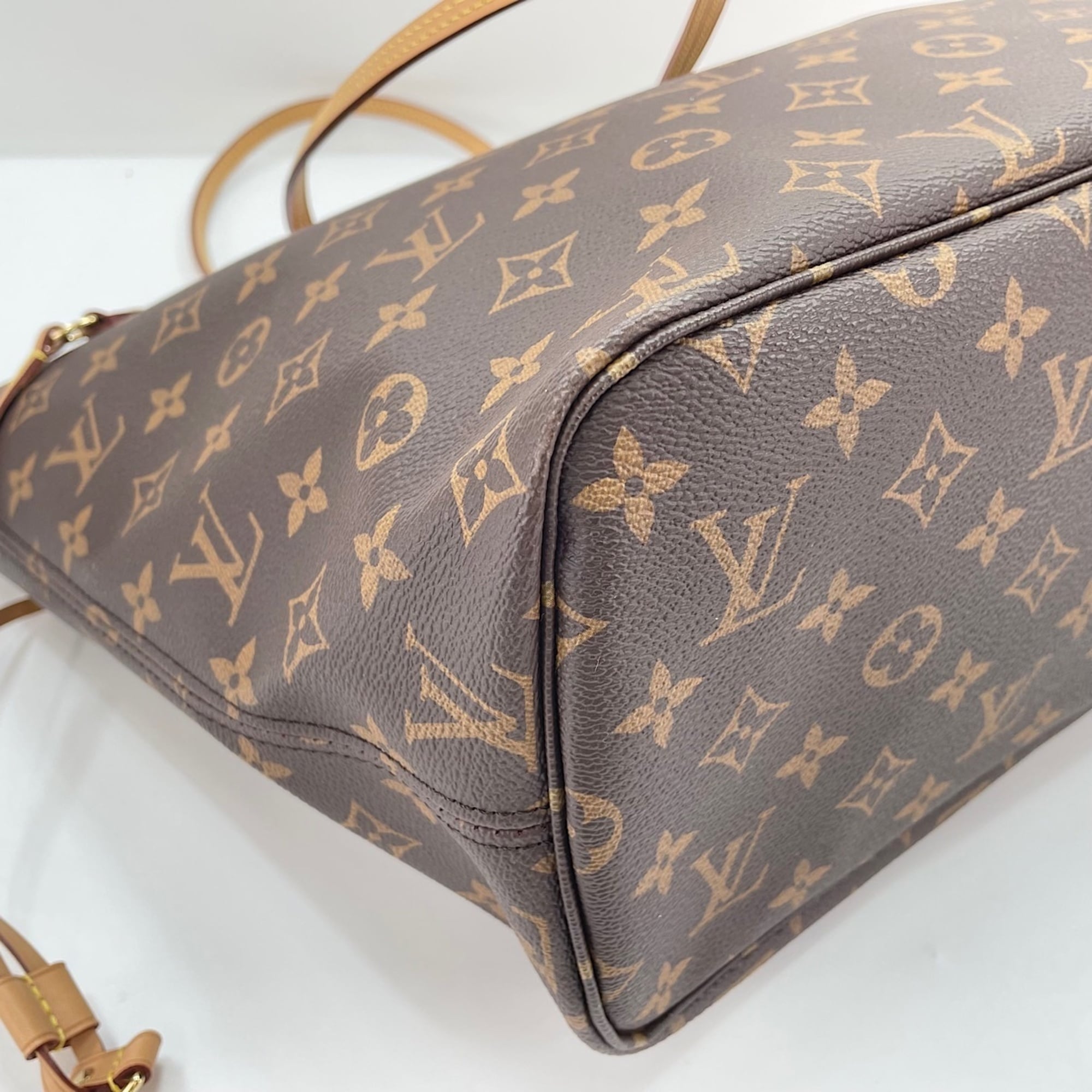 Louis Vuitton Brown Tote Bag (Pre-Owned)