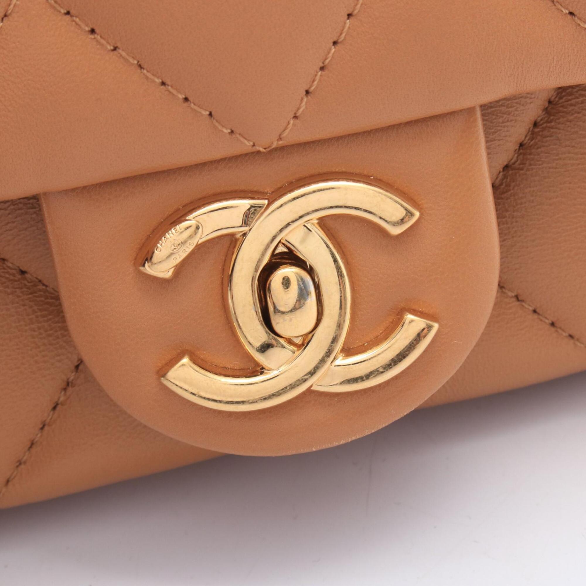 Chanel Brown Leather Handbag Shoulder Bag (Pre-Owned)