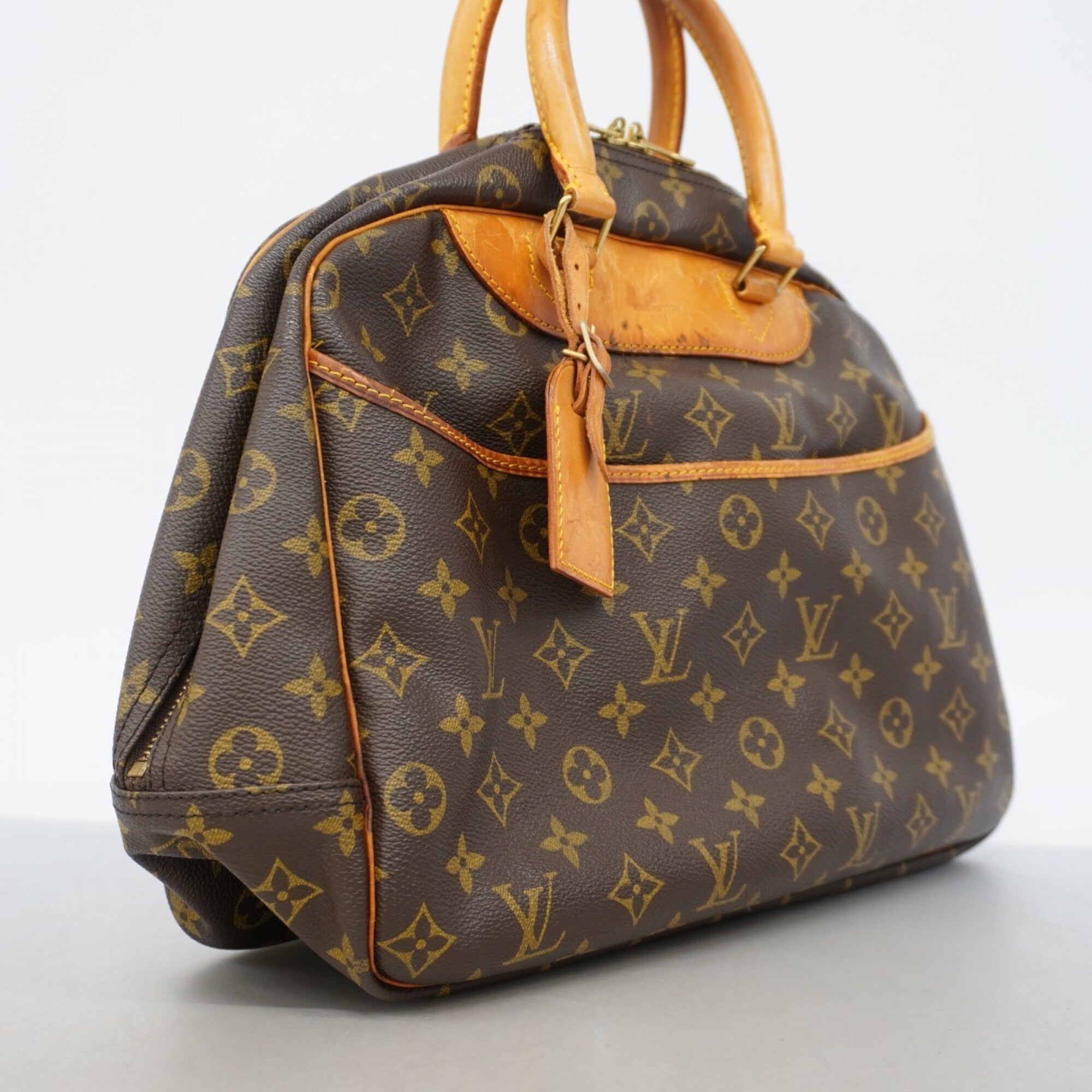 Louis Vuitton Brown Handbag (Pre-Owned)
