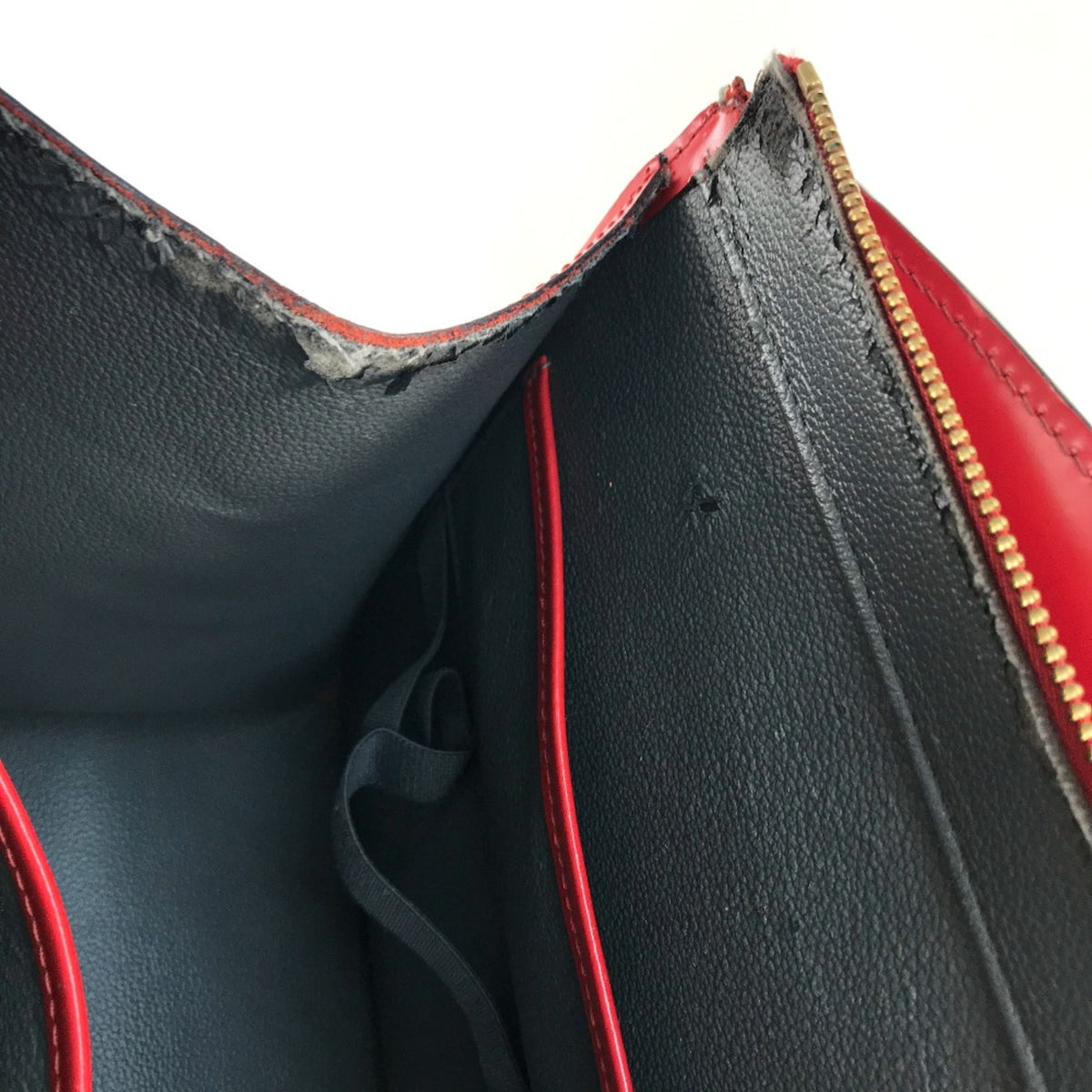 Louis Vuitton Red Leather Handbag (Pre-Owned)