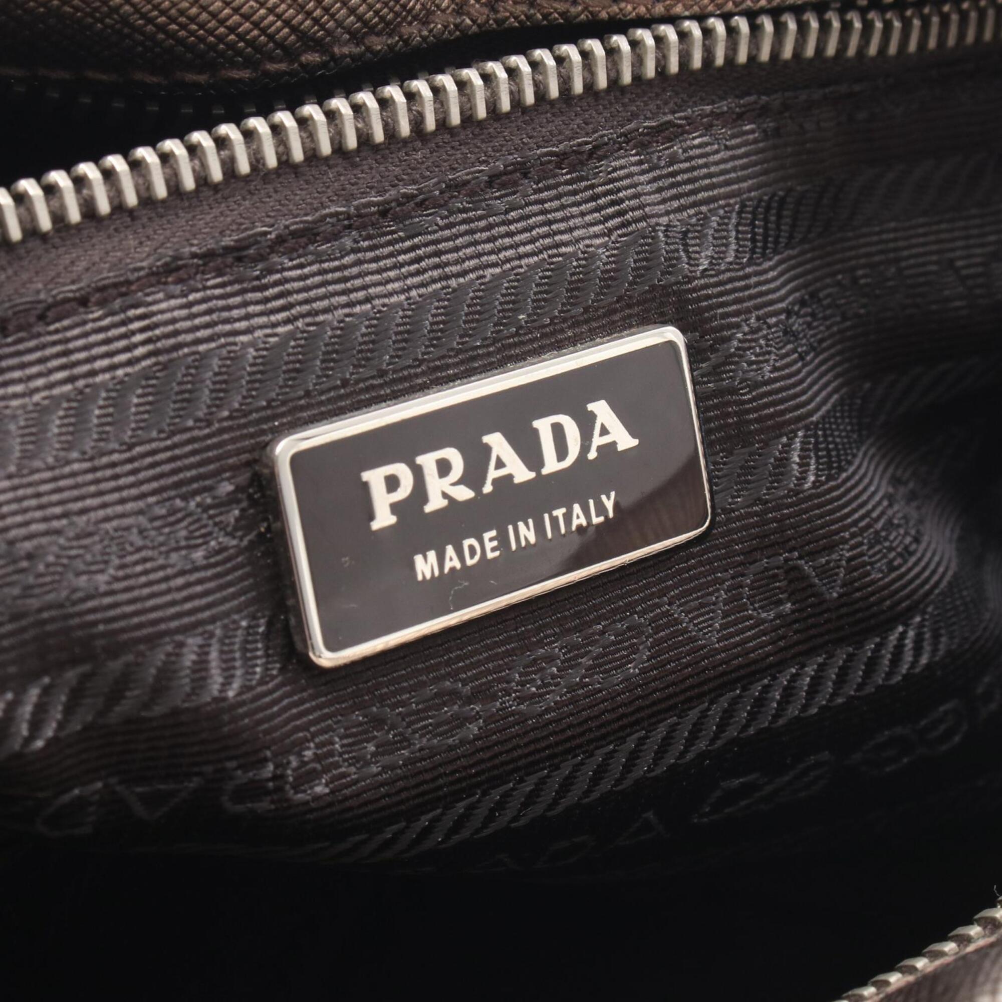 Prada Beige Gold Leather Handbag (Pre-Owned)