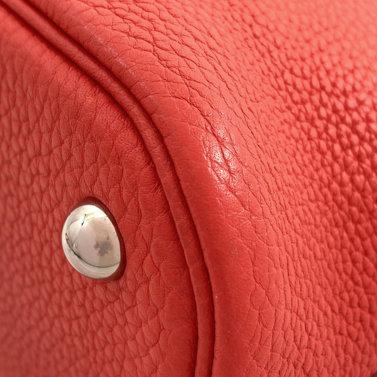 Hermes Red Color Handbag (Pre-Owned)