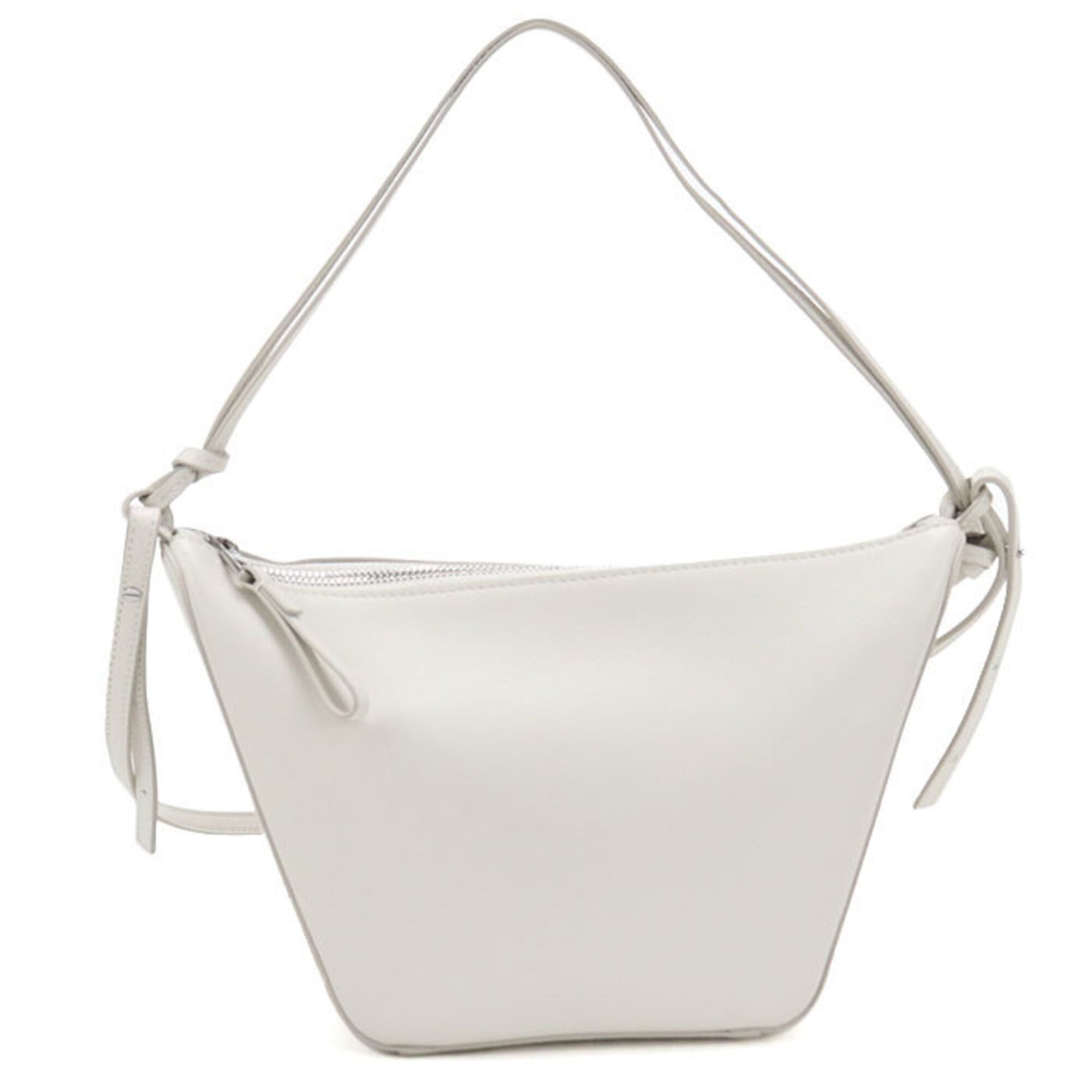 Loewe White Leather Shoulder Bag (Pre-Owned)