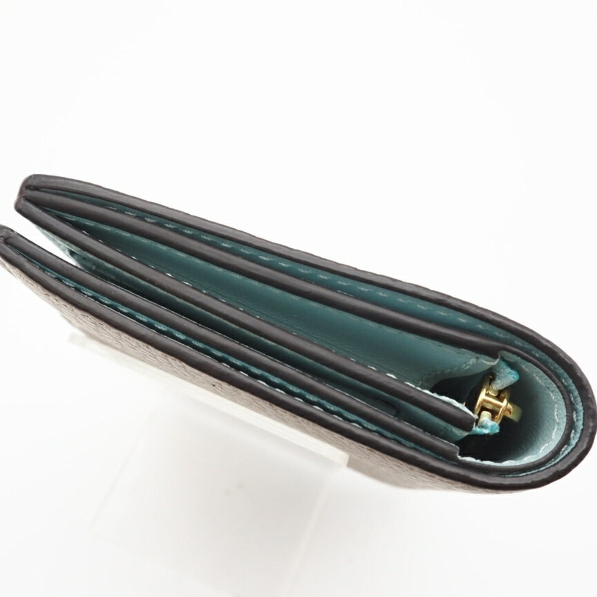 Louis Vuitton Taurillon Beige Blue Leather Wallet (Bi-Fold) (Pre-Owned)