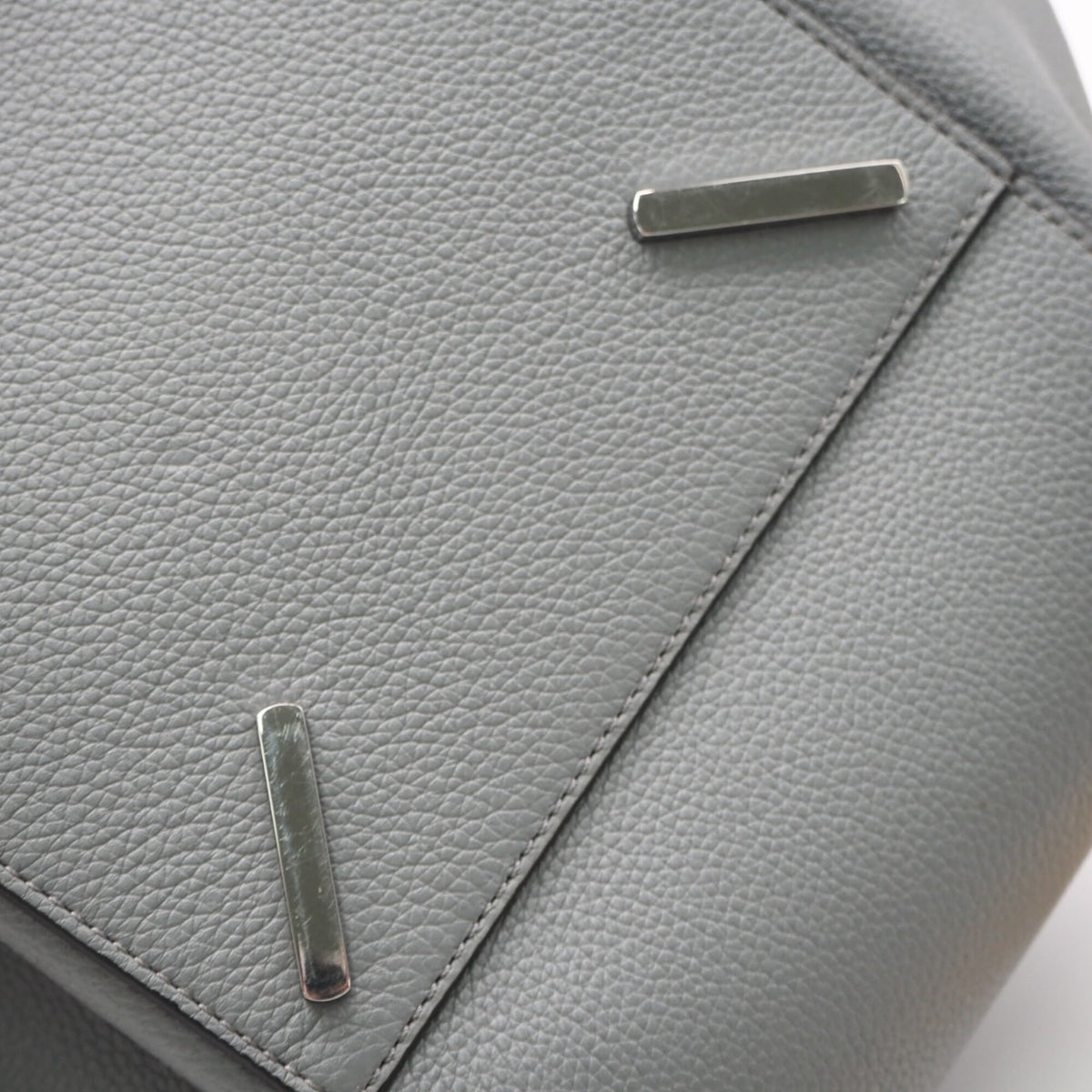 Loewe Hammock Gray Handbag (Pre-Owned)