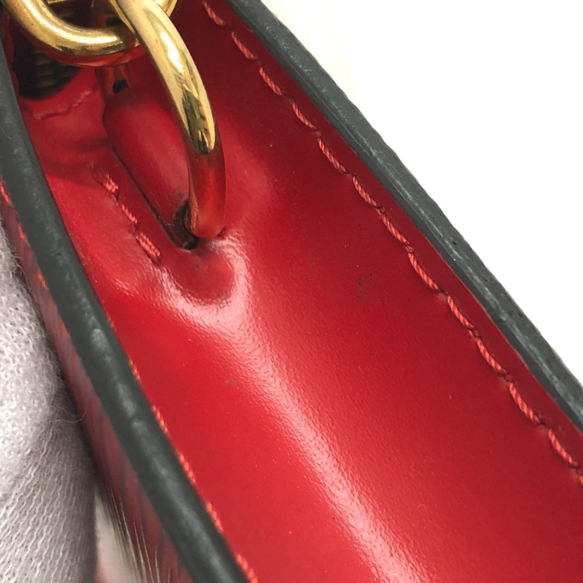Louis Vuitton Epi Red Color Epi Leather Handbag Pochette Shoulder Bag (Pre-Owned)