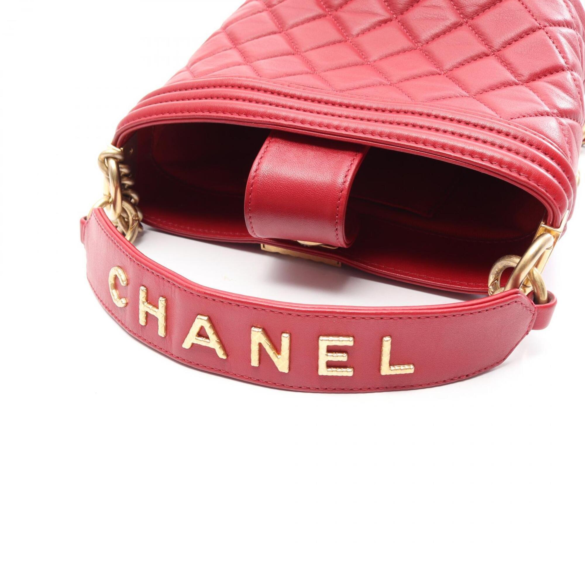 Chanel Red Color Leather Handbag Shoulder Bag (Pre-Owned)
