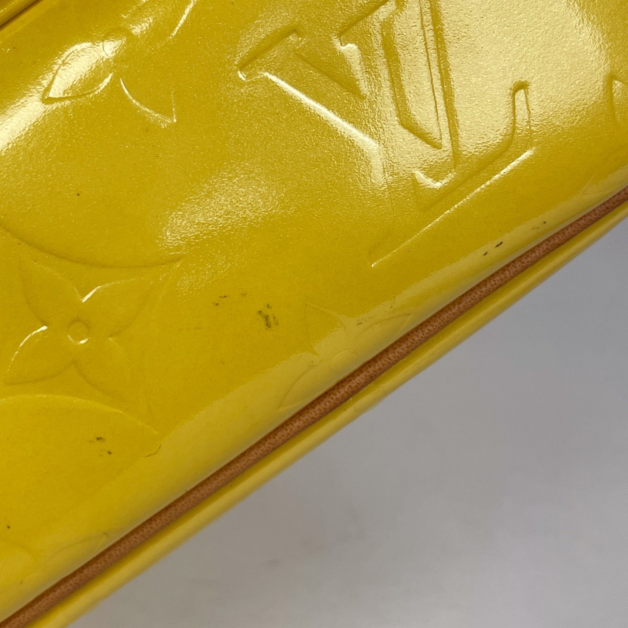 Louis Vuitton Lime Yellow Monogram Vernis Shoulder Bag (Pre-Owned)