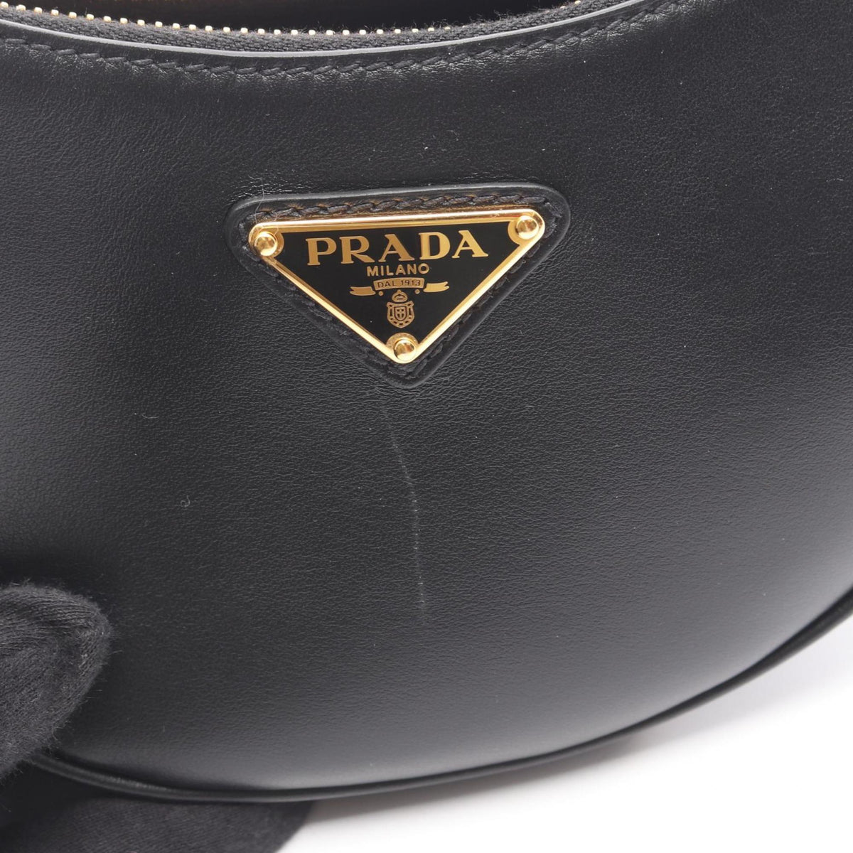 Prada Black Leather Handbag (Pre-Owned)