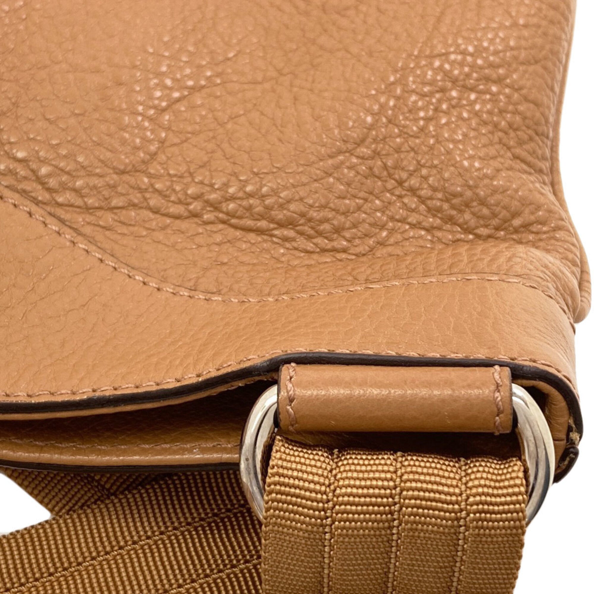 Salvatore Ferragamo Brown Leather Shoulder Bag (Pre-Owned)