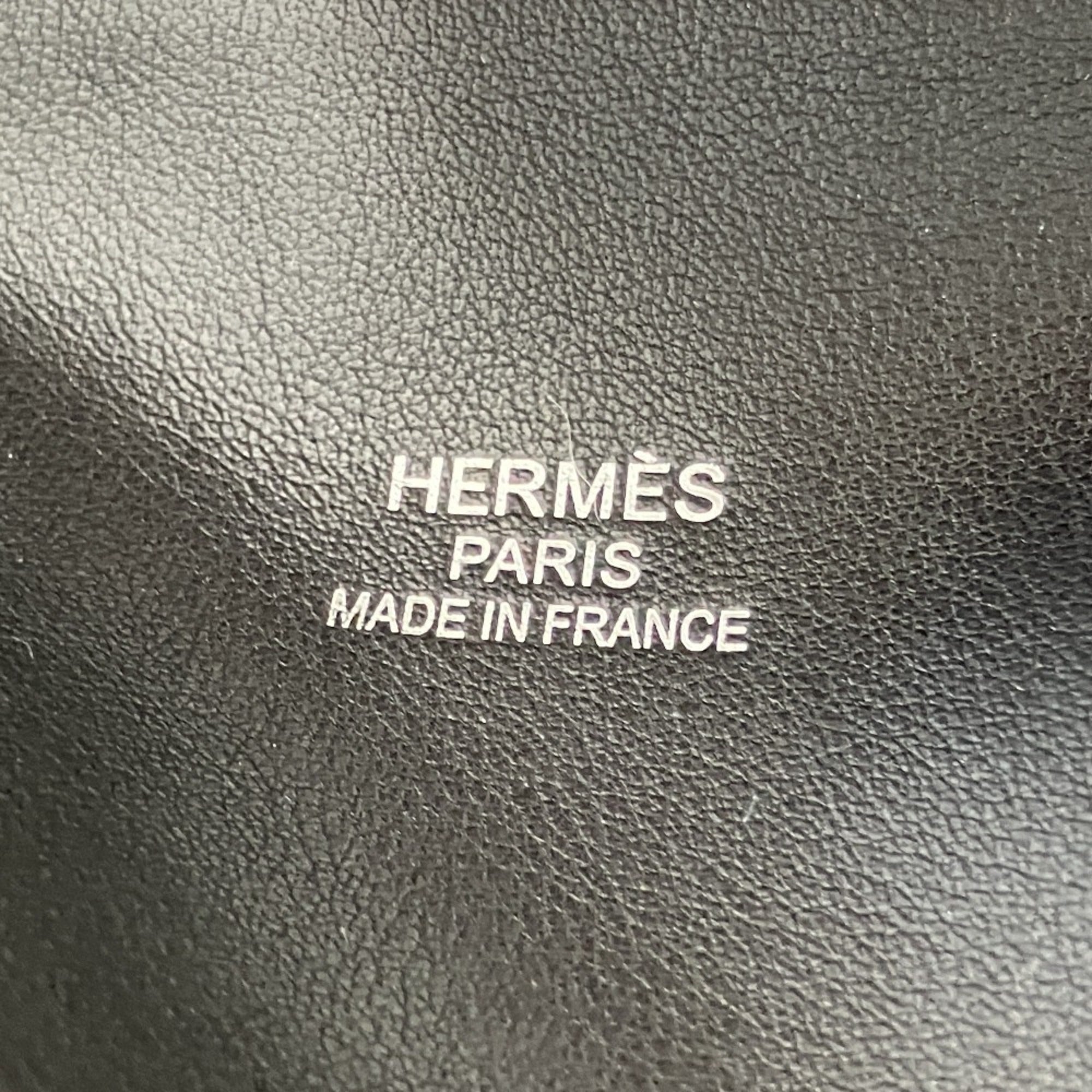 Hermes Black Handbag (Pre-Owned)