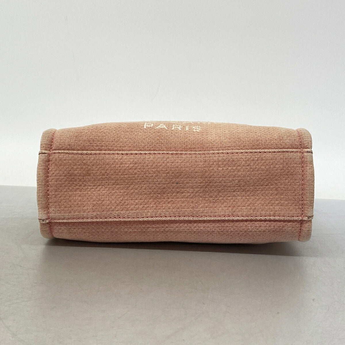 Chanel Red Color Canvas Tote Bag (Pre-Owned)