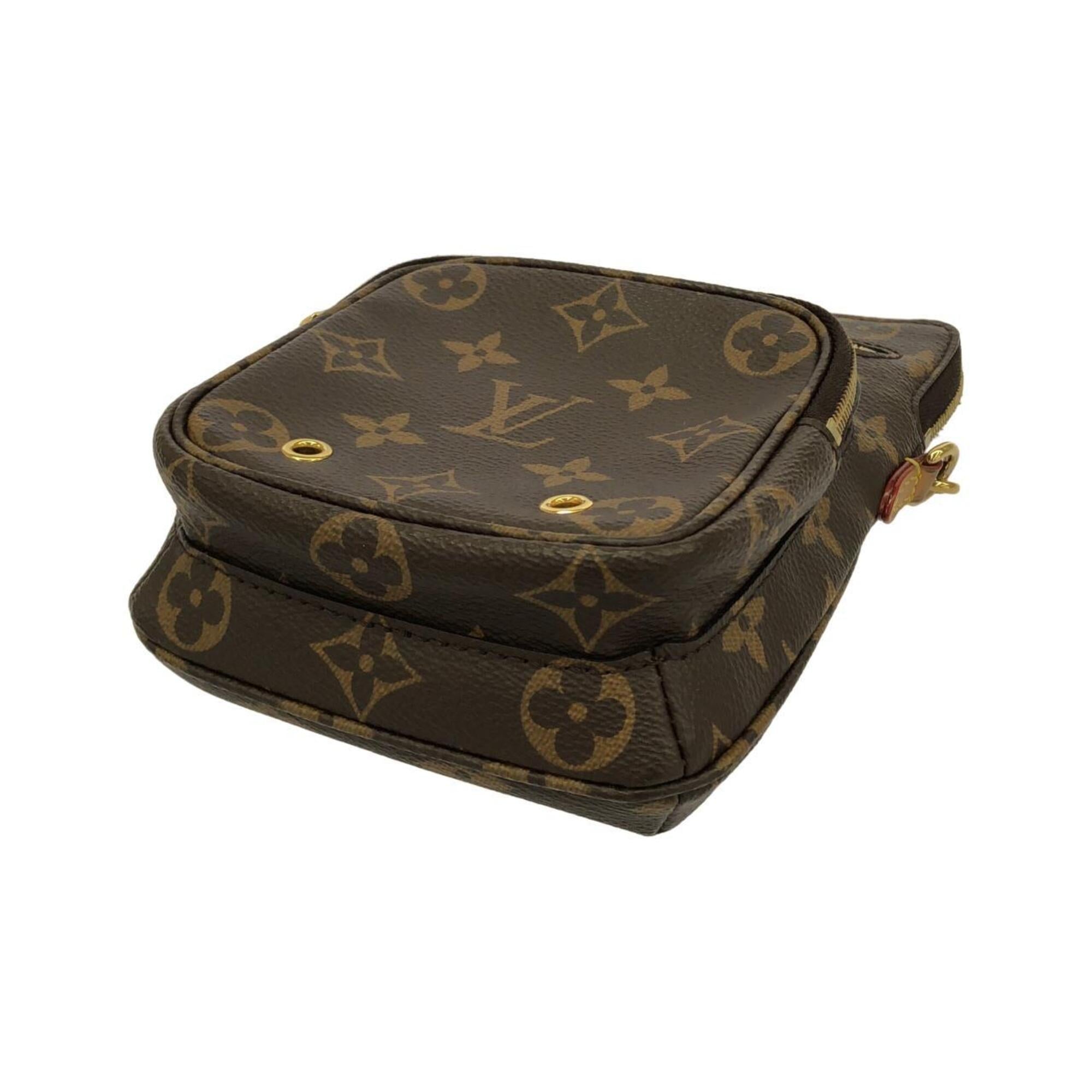 Louis Vuitton Marron Coated Canvas Shoulder Bag (Pre-Owned)