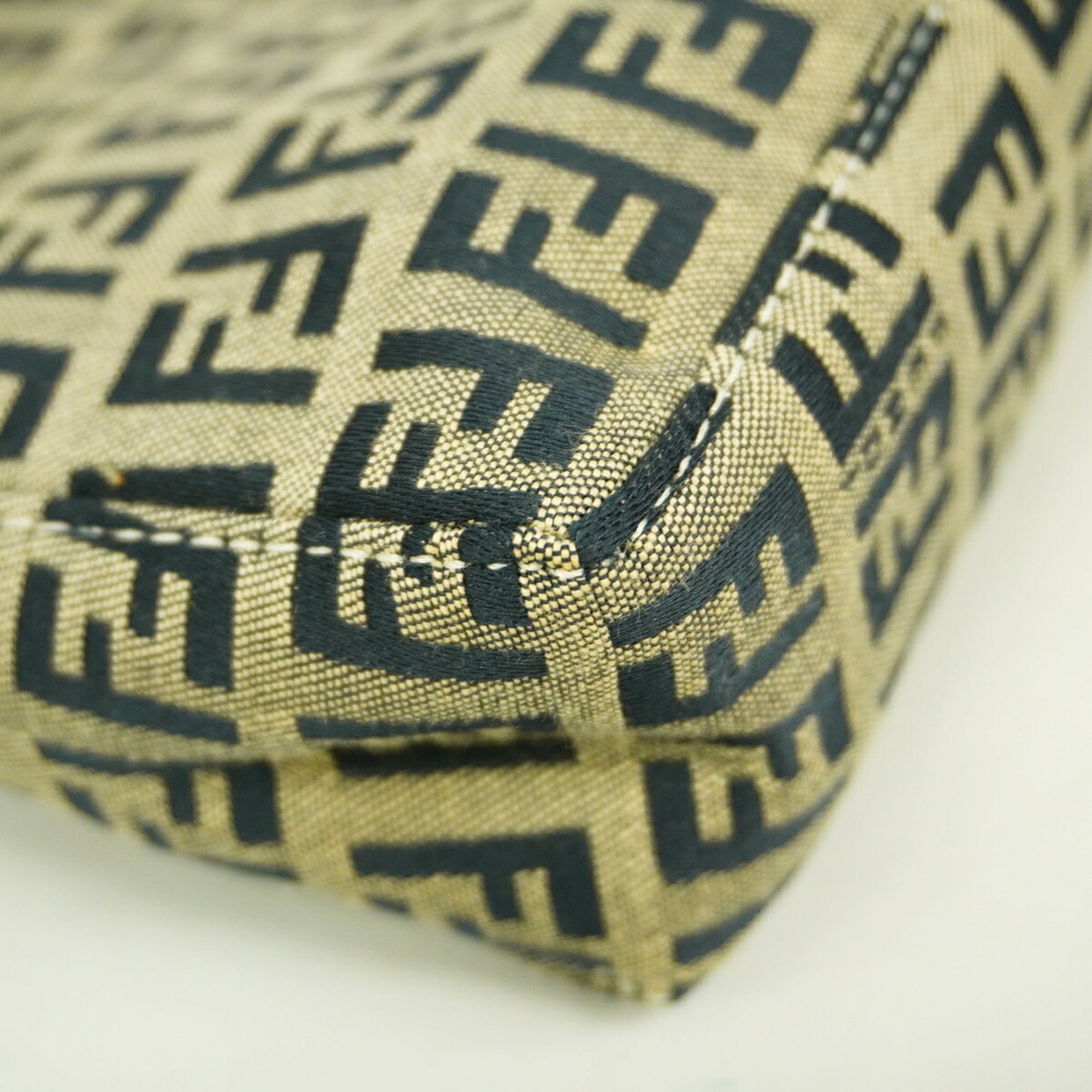 Fendi Navy Nylon Canvas Handbag (Pre-Owned)