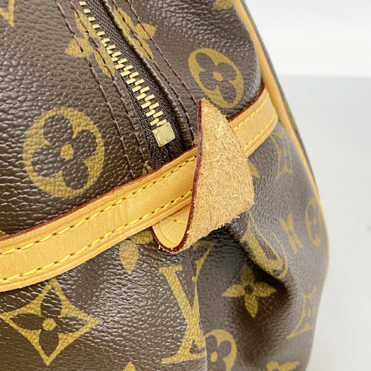 Louis Vuitton Brown Tote Bag (Pre-Owned)
